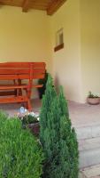 Boglárka Vendégház - B&B