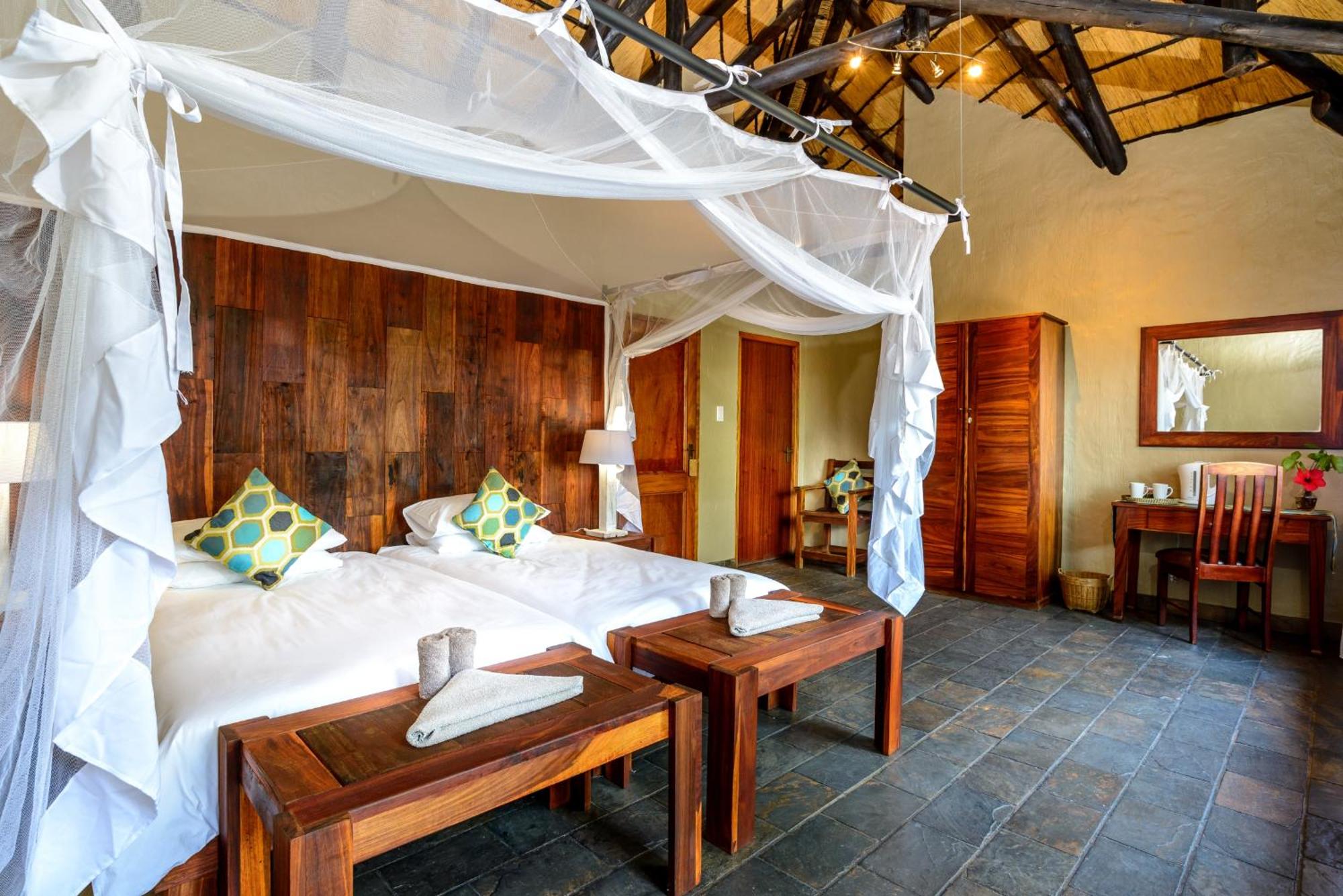 NAMUSHASHA COUNTRY LODGE