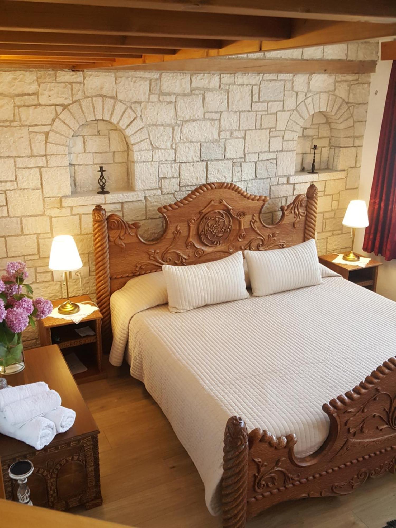 1. Hotel Gjirokastra