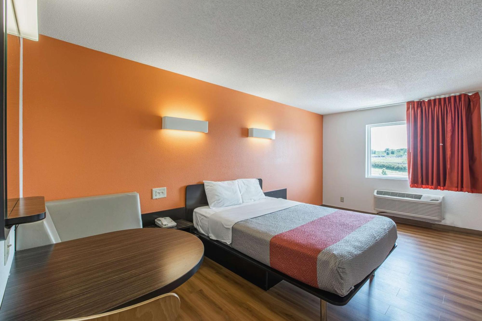 Motel 6 Omaha - Central — foto 2