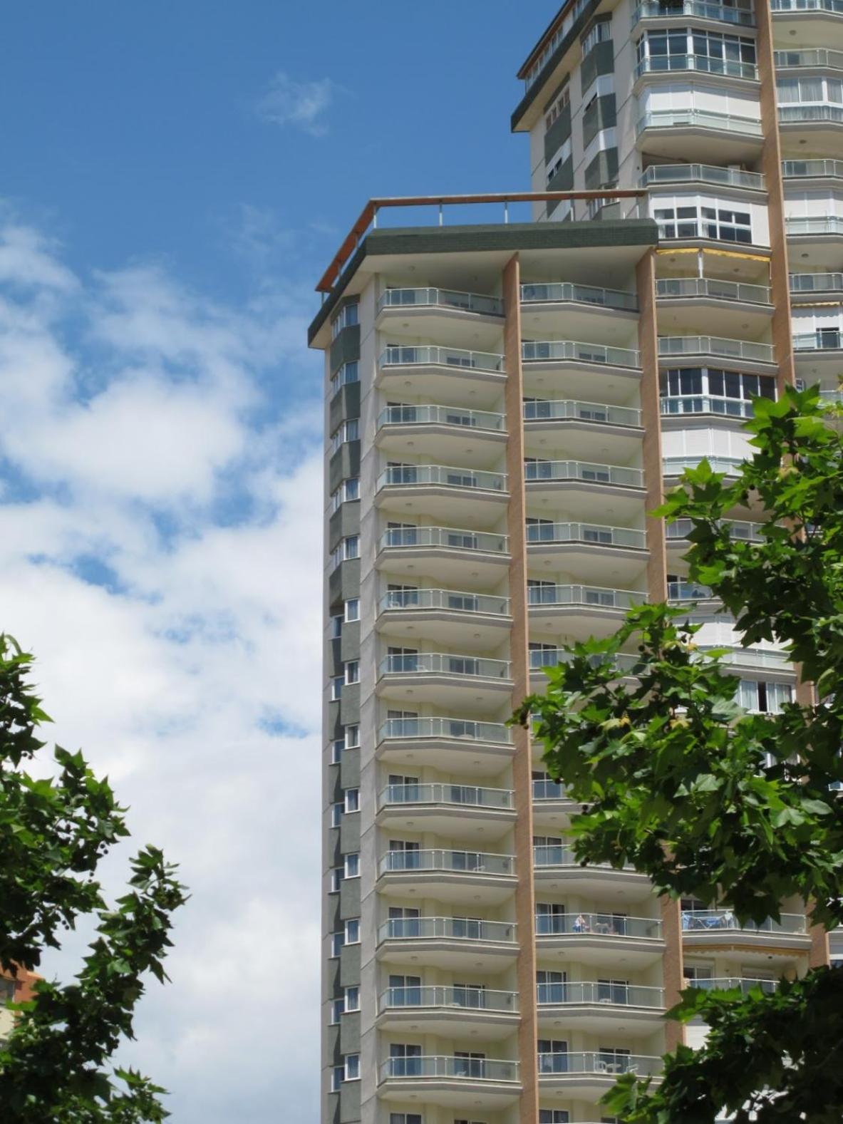 Apartamentos Playamar
