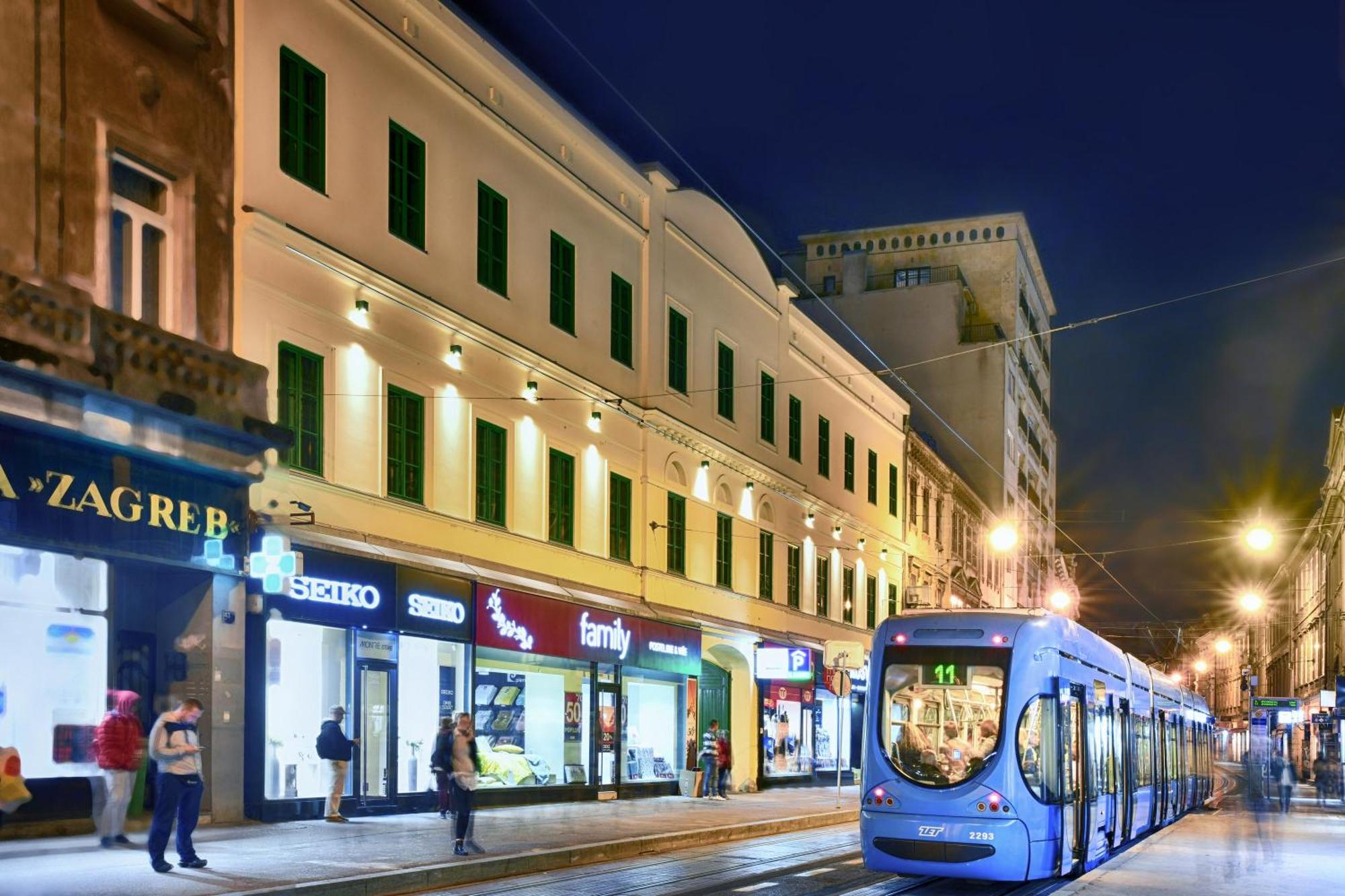 9. Hotel Park 45