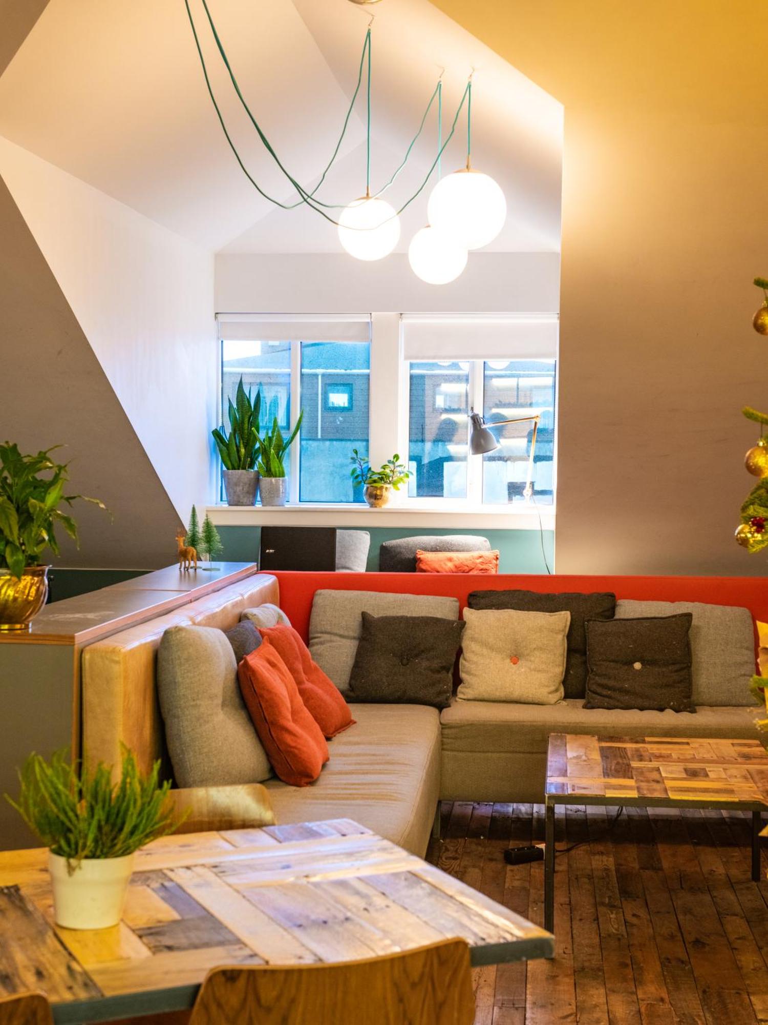 HI Loft Hostel
