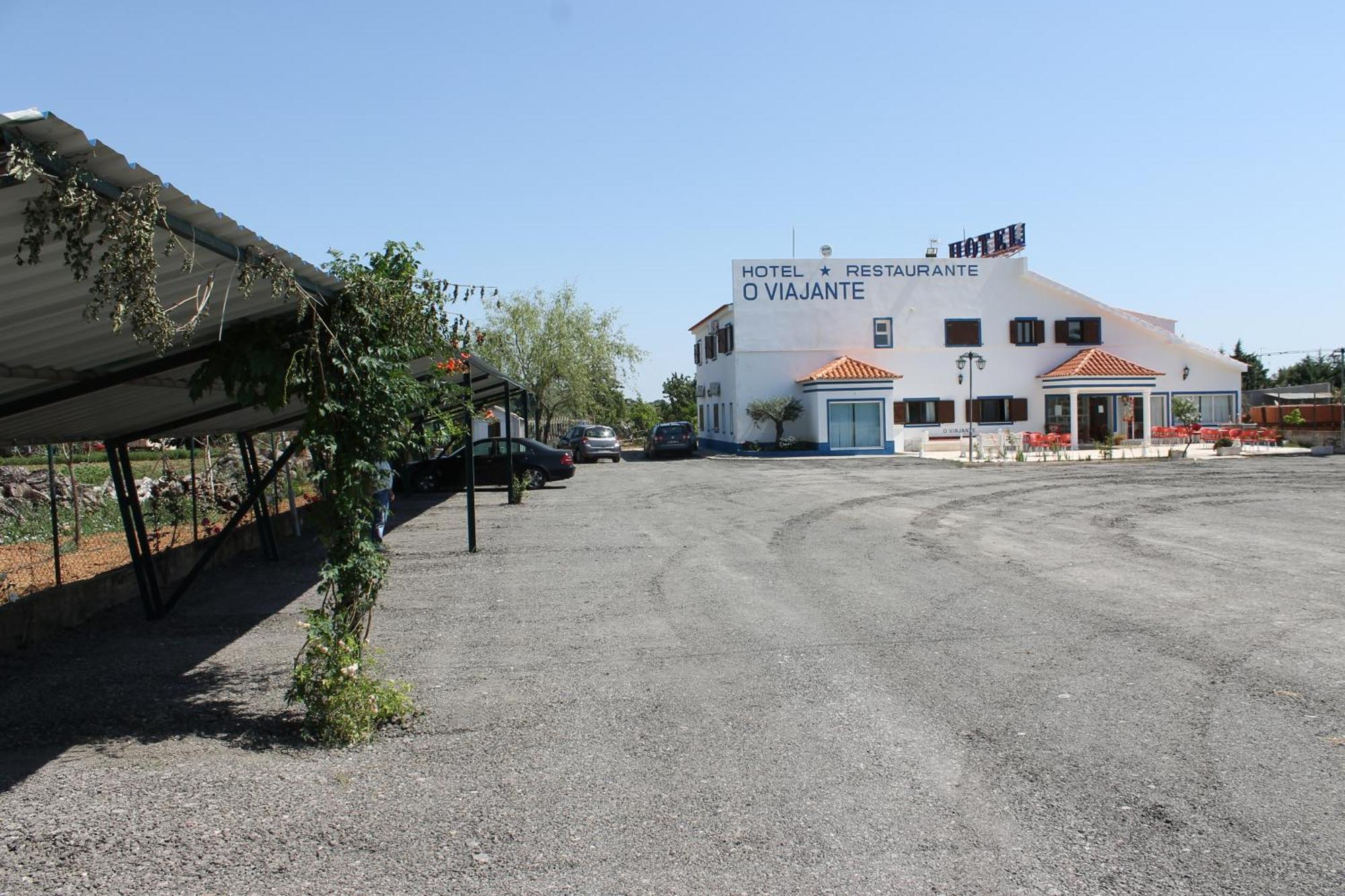 "O Viajante" Low Cost Hotel — photo 3