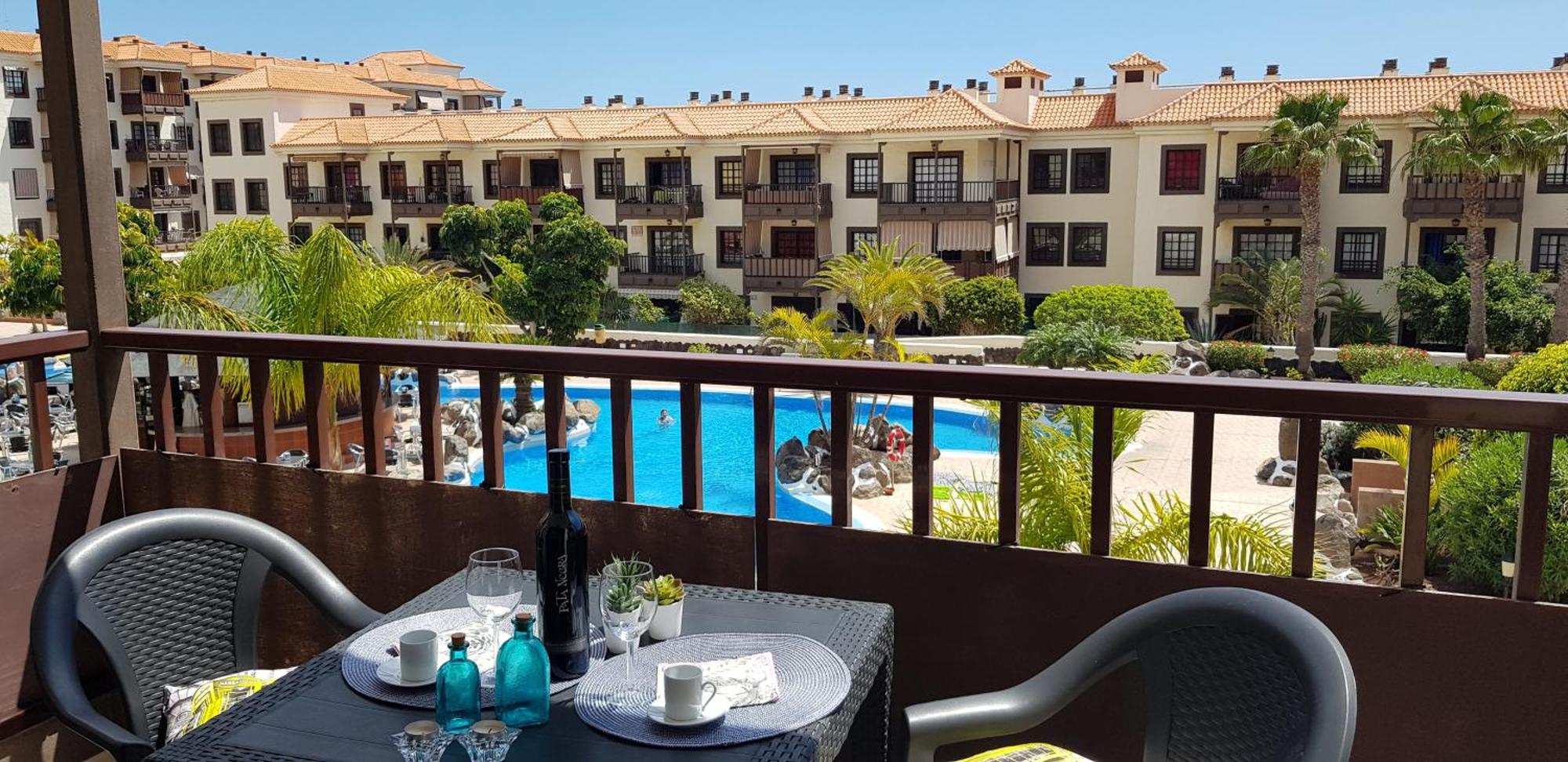 Balcon Del Mar Wonderful pool's view and sun WI-FI