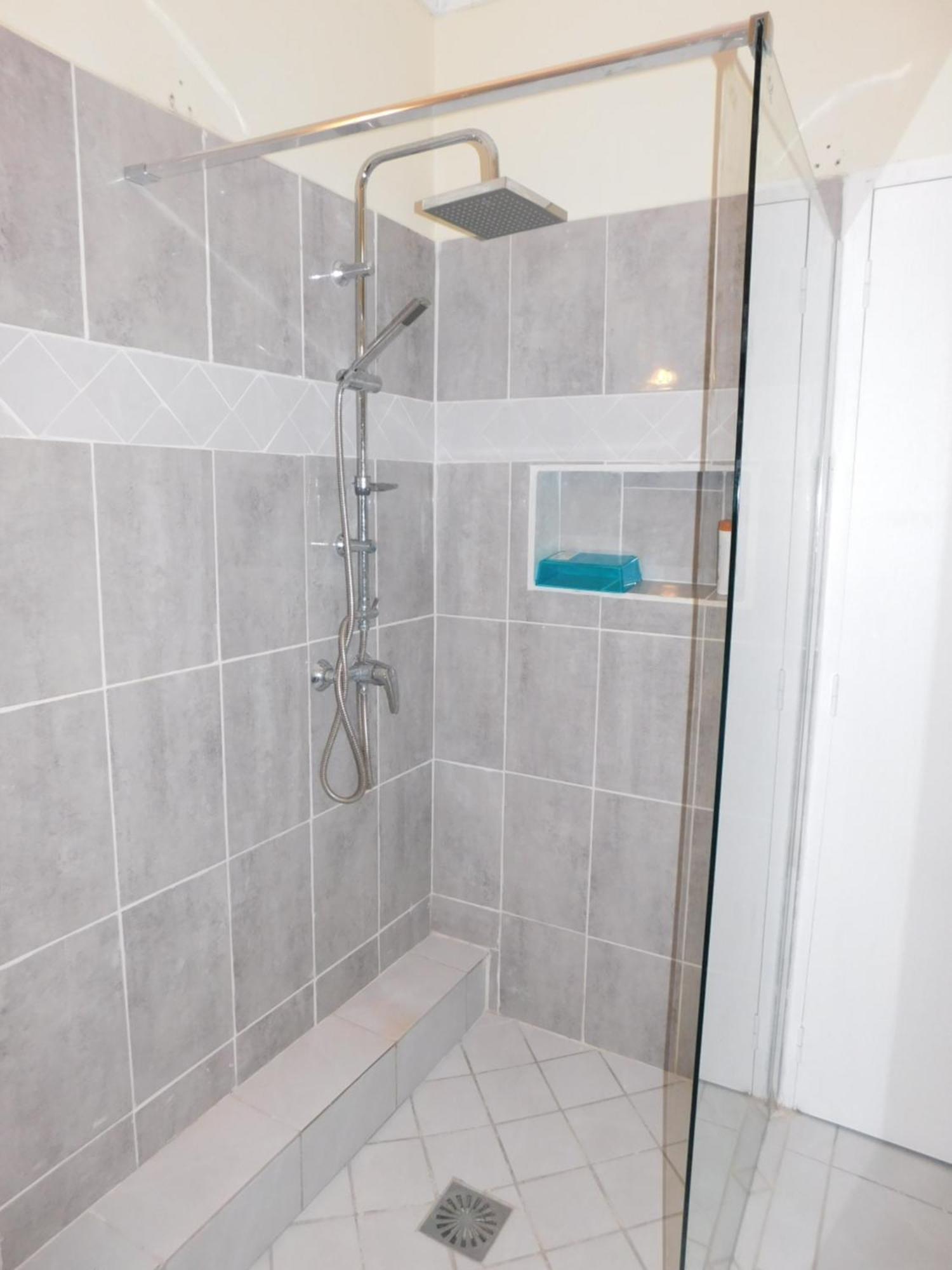 Charmant petit T2 dans maison, imagen 5