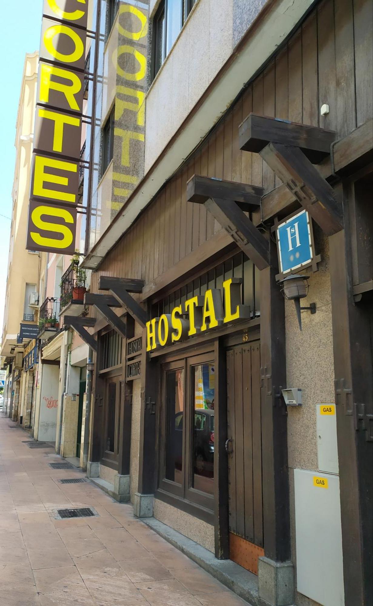 Hostal Cortés — photo 3