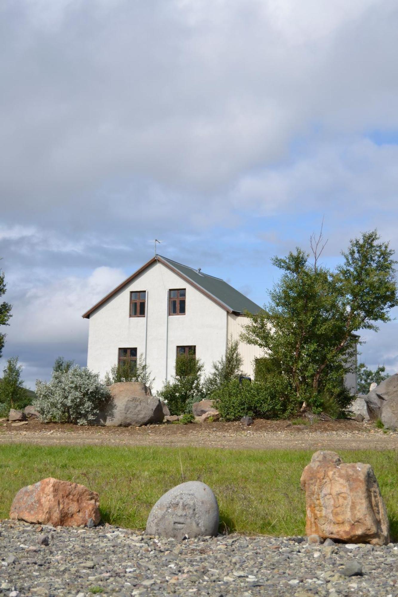 Guesthouse Gamli Bær
