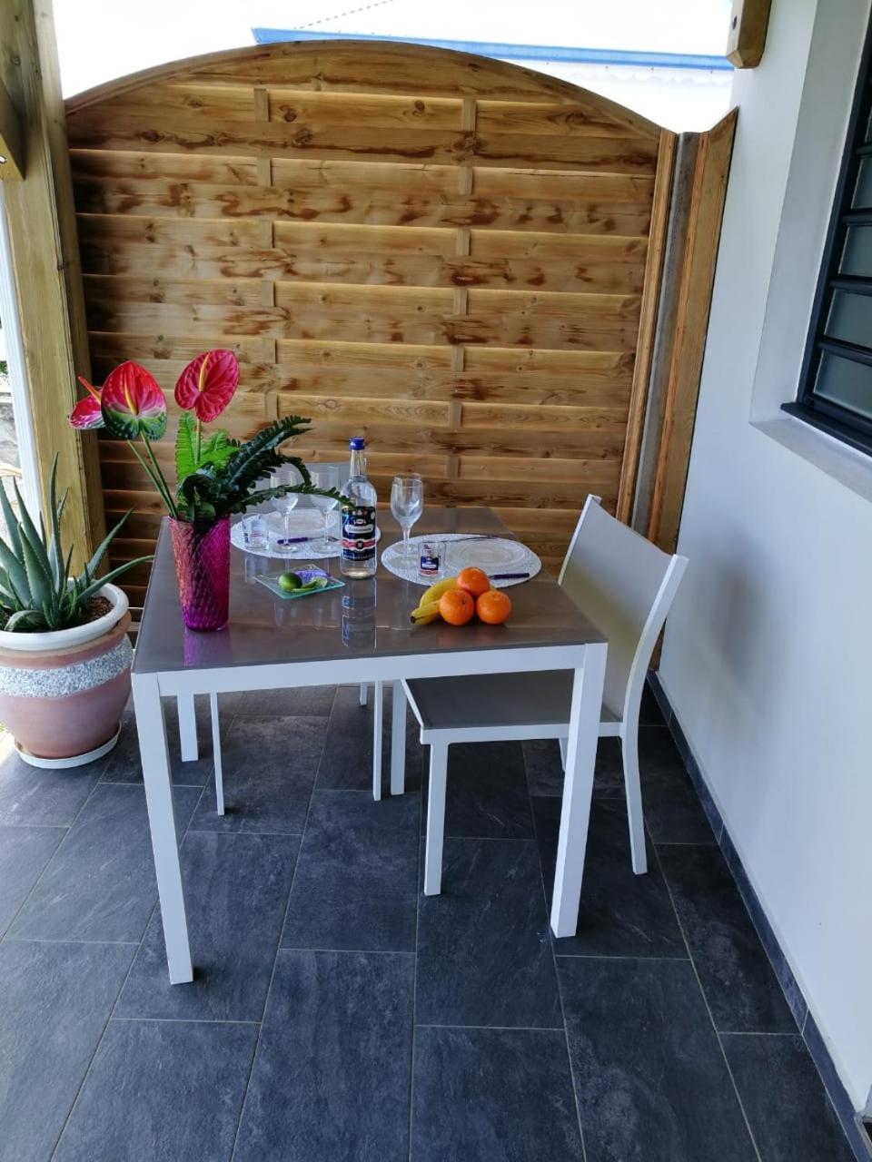 MALAKA F1 TOUT CONFORT Le Moule avec Piscine, foto 15