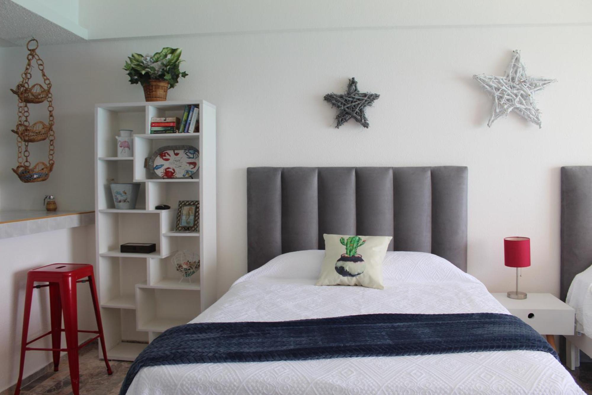 Oceanside Studio - Stunning Views, Ideal Location, foto 12