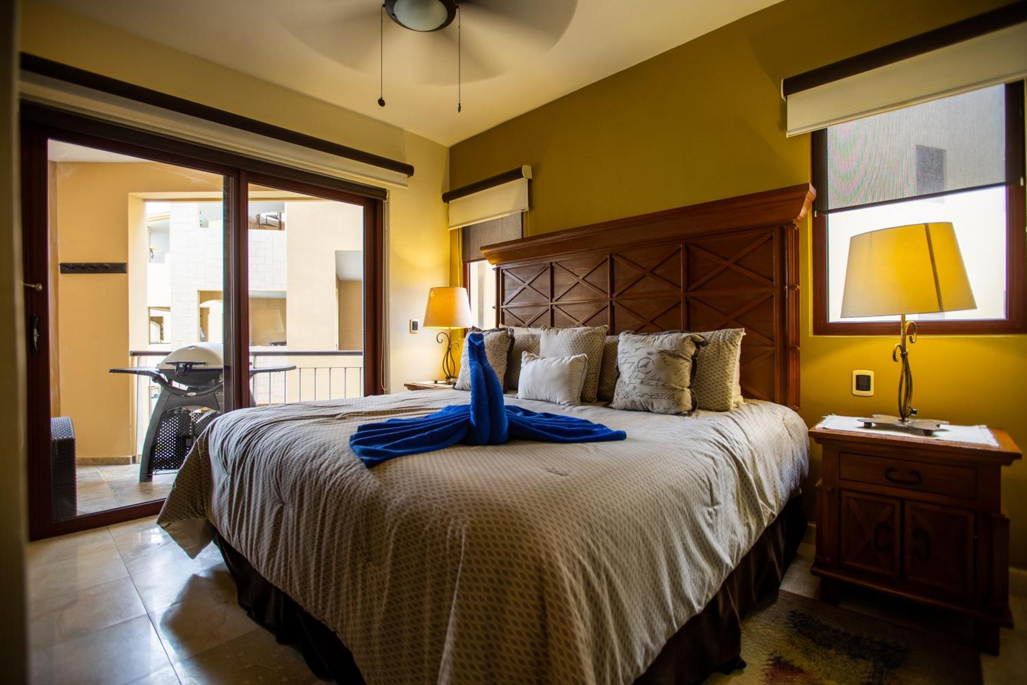 Corner 2 bedrooms condo 3rd floor facing the ocean at ELFARO by DPM, foto 7