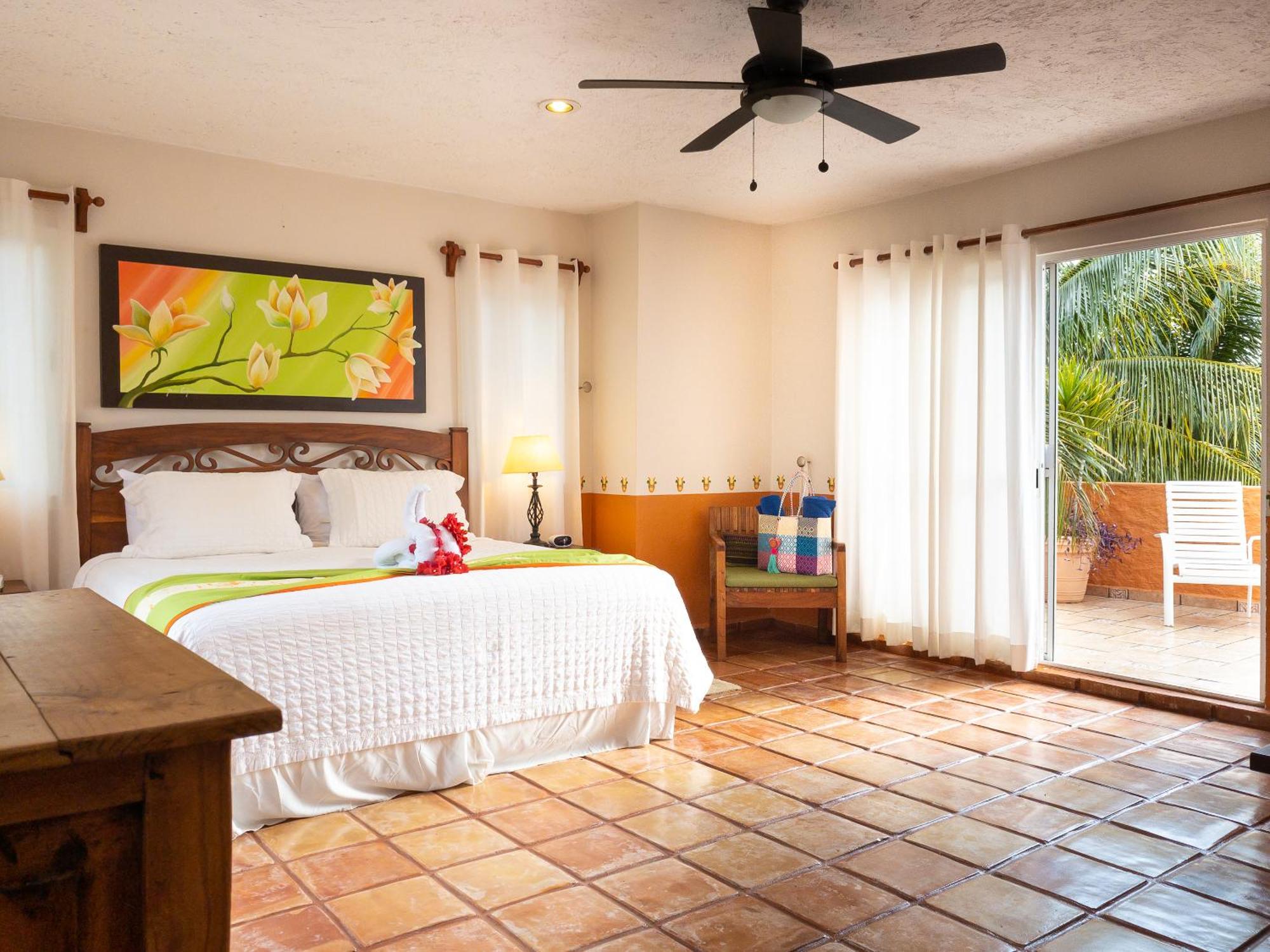Casa Mulder - Steps to Beach Private Pool Ocean-View Roof, foto 14