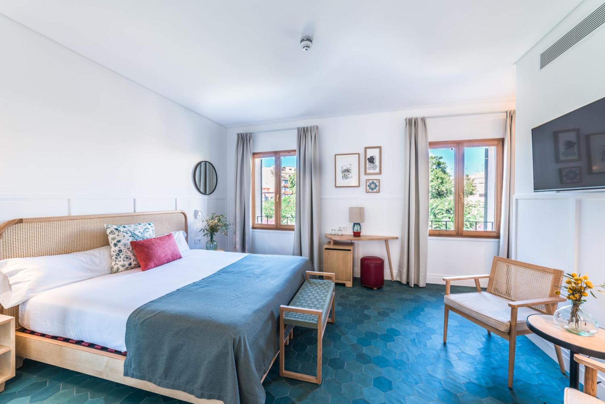 4. Hotel Nou Baleares