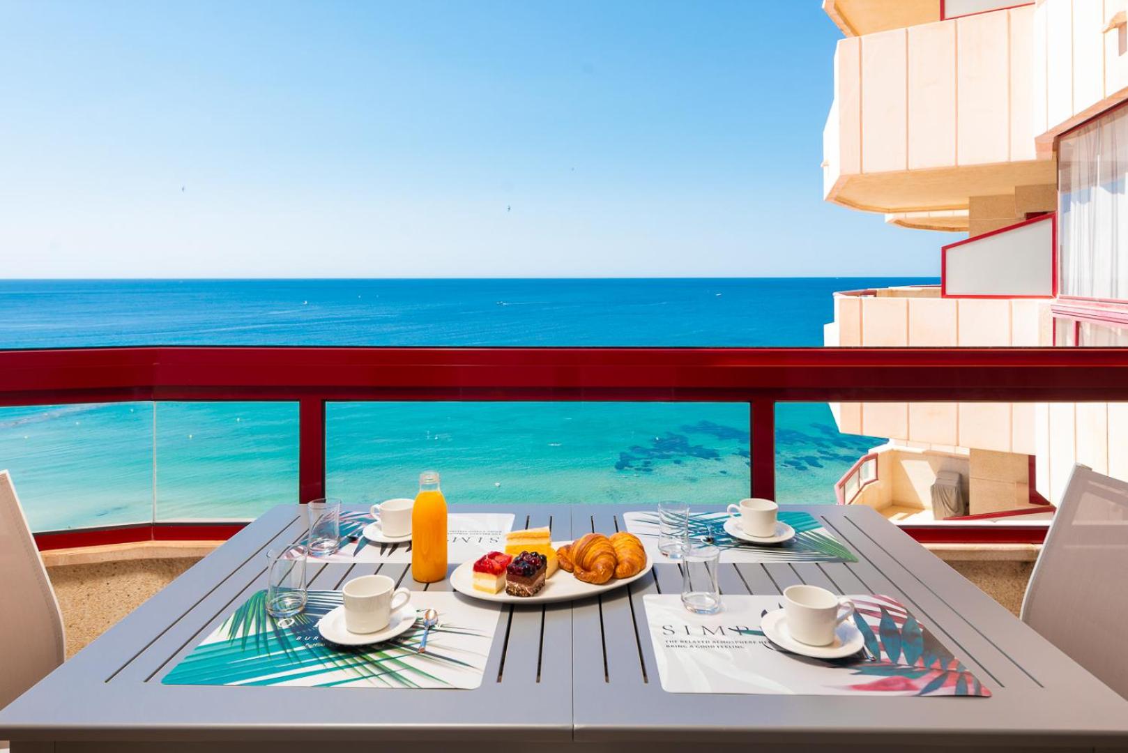 AMATISTA BEACH - Apartamento primera línea
