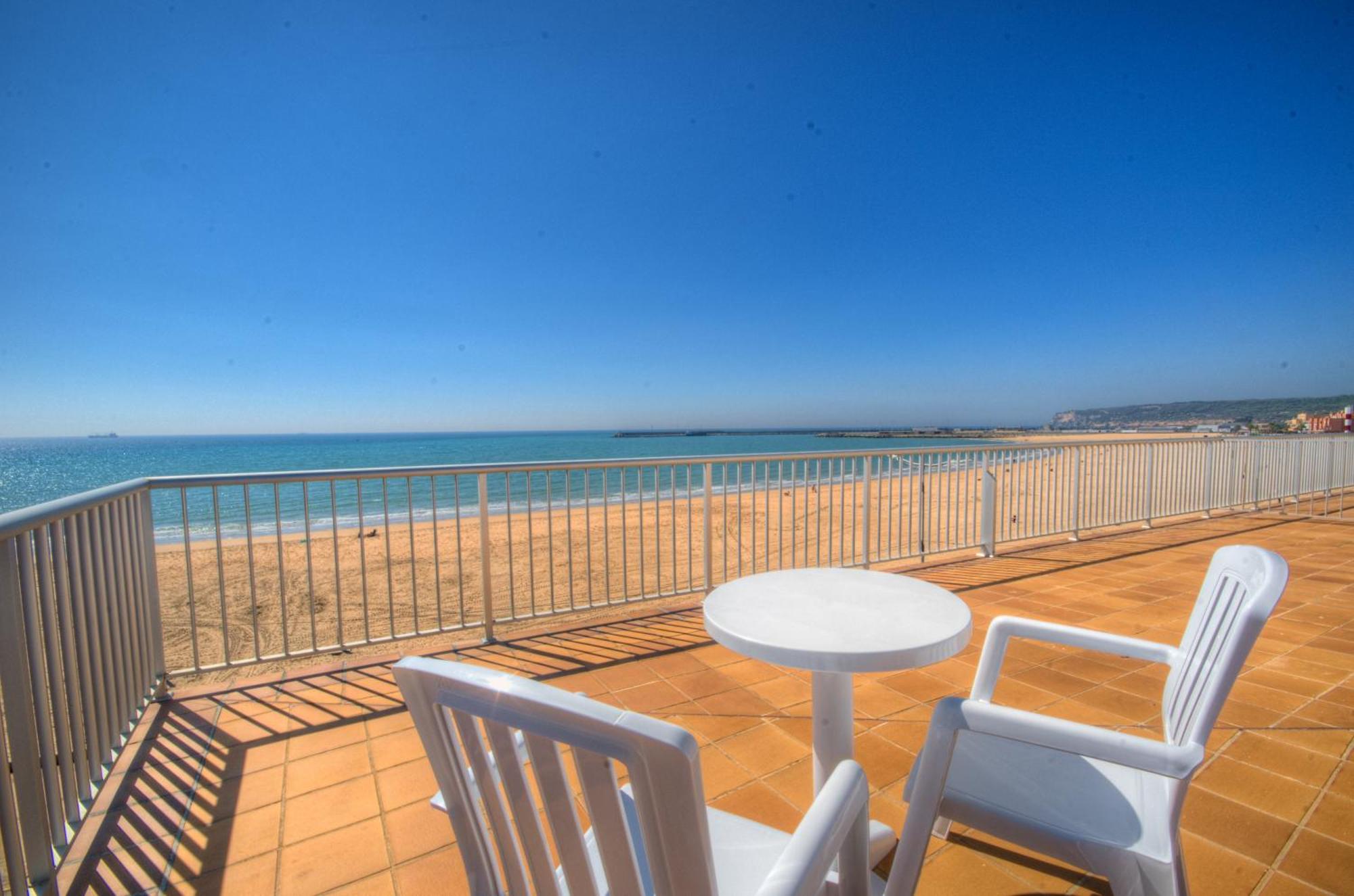 Apartamentos Playa Barbate — foto 2