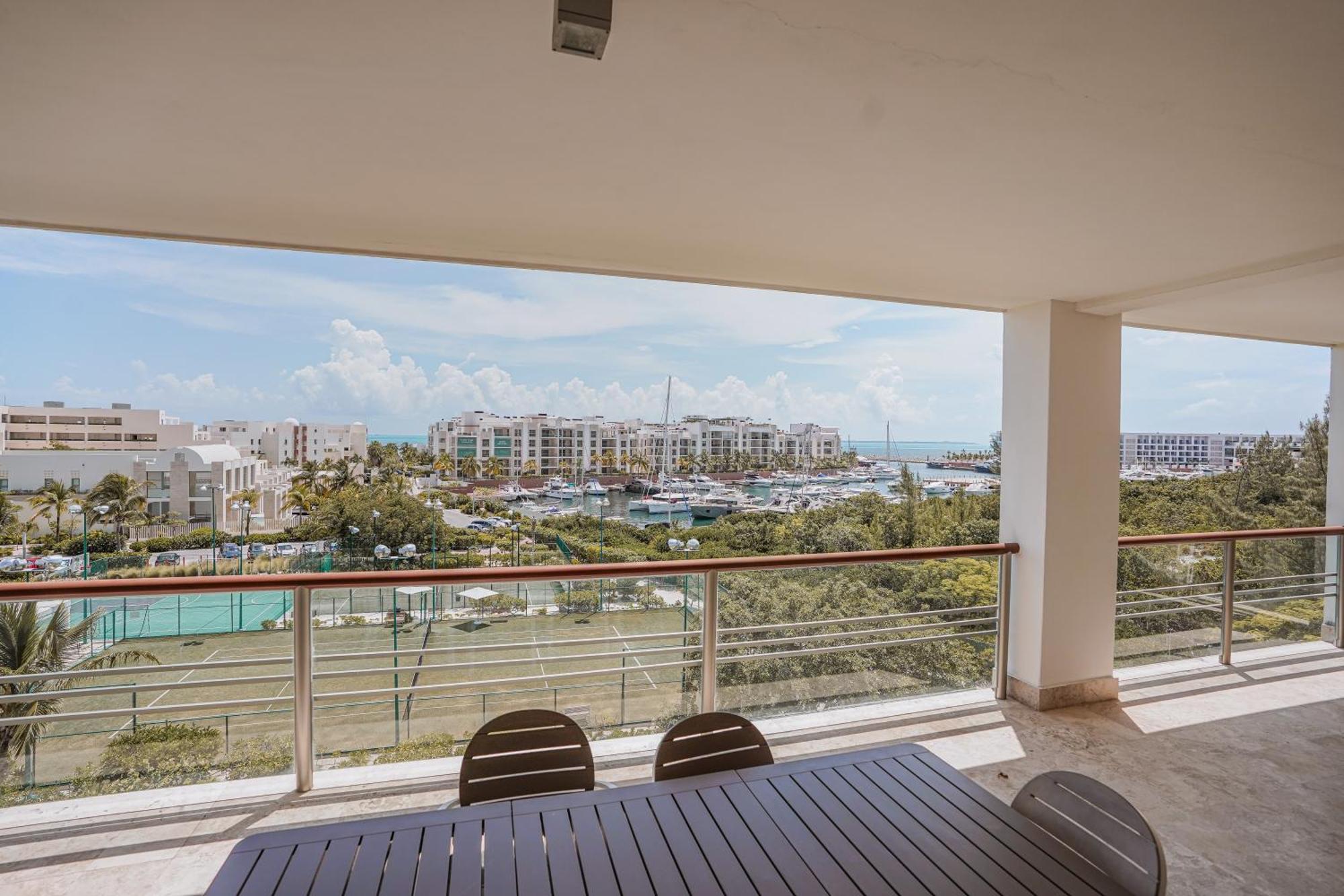 La Amada condo with Marina View, foto 12