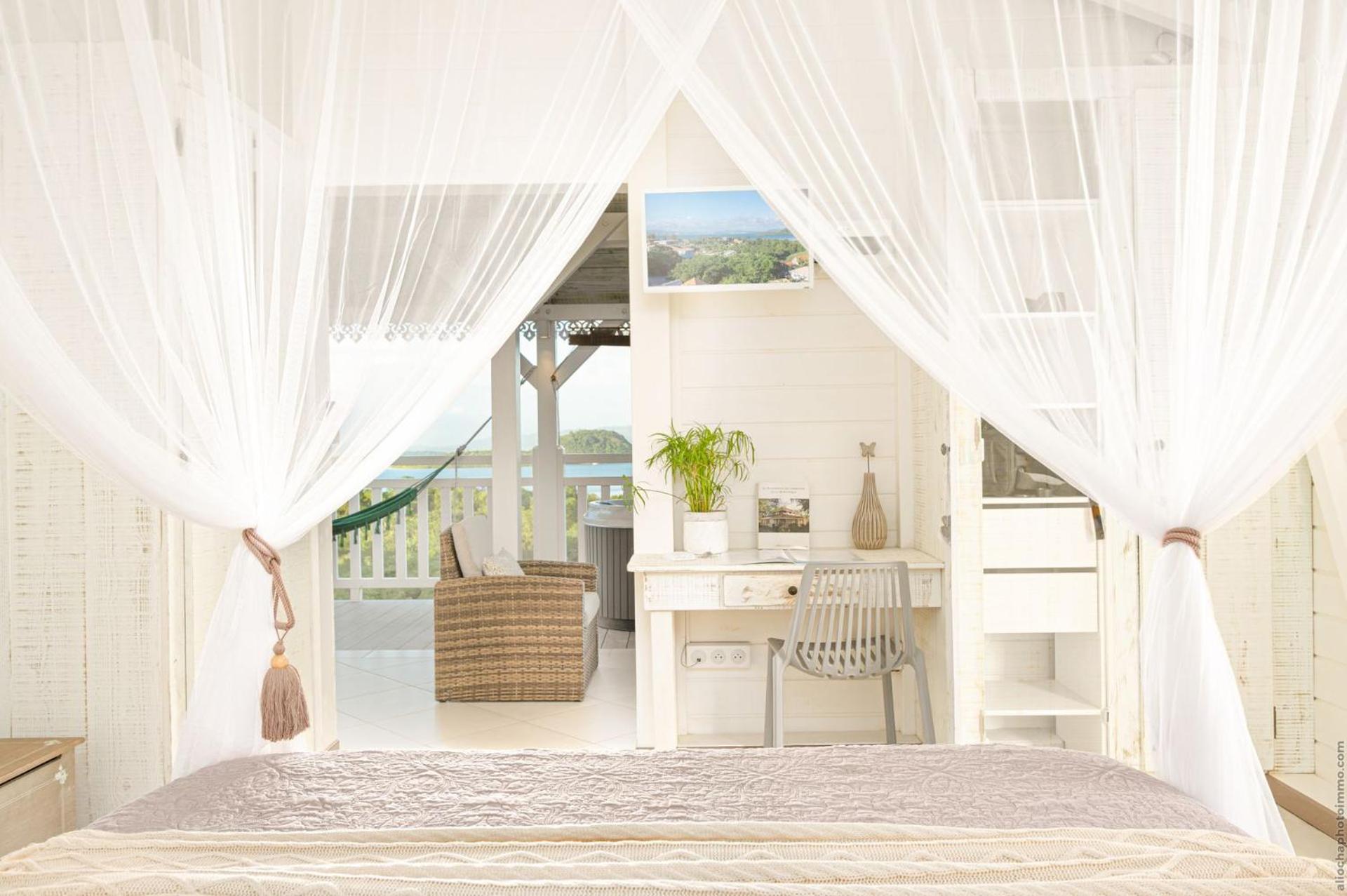 Bungalow Vanille Pacane - Vue Mer avec Spa Privé, imagen 4