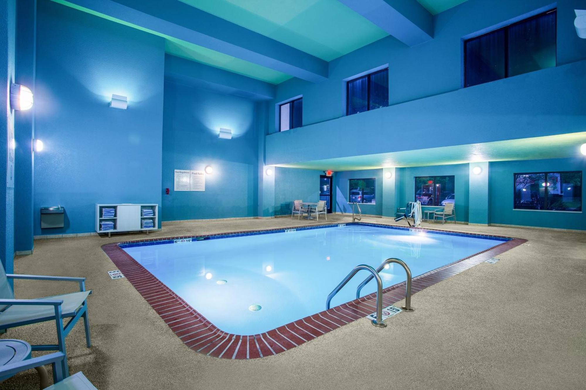 Gift card for Holiday Inn Express Hotel & Suites Lewisburg by Ihg Gift card for Holiday Inn Express Hotel & Suites Lewisburg by Ihg