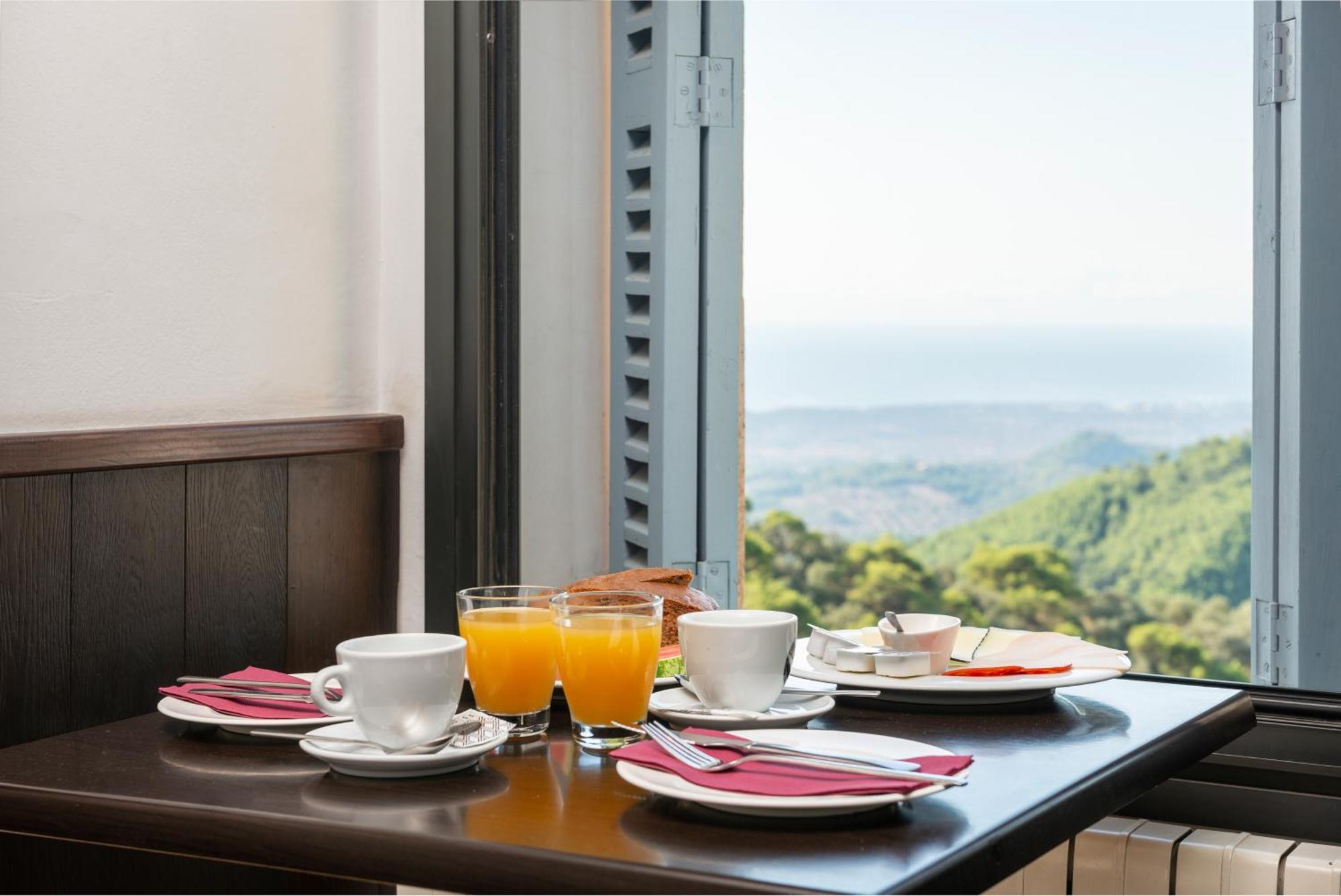 Petit Hotel Hostatgeria Sant Salvador — photo 3