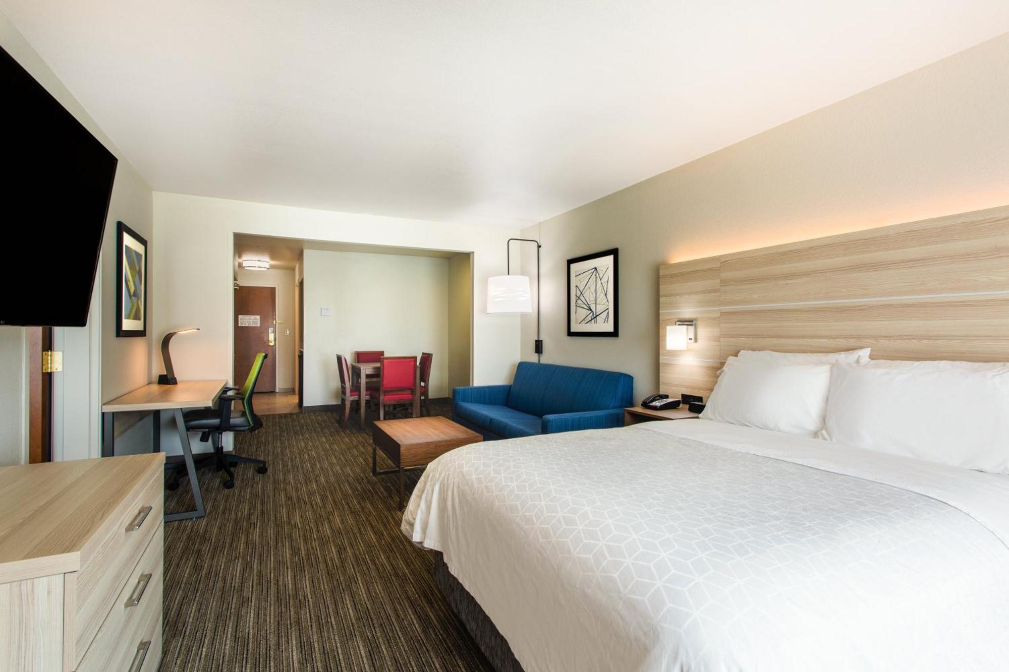 Gift card for Holiday Inn Express Hotel & Suites Lewisburg by Ihg Gift card for Holiday Inn Express Hotel & Suites Lewisburg by Ihg