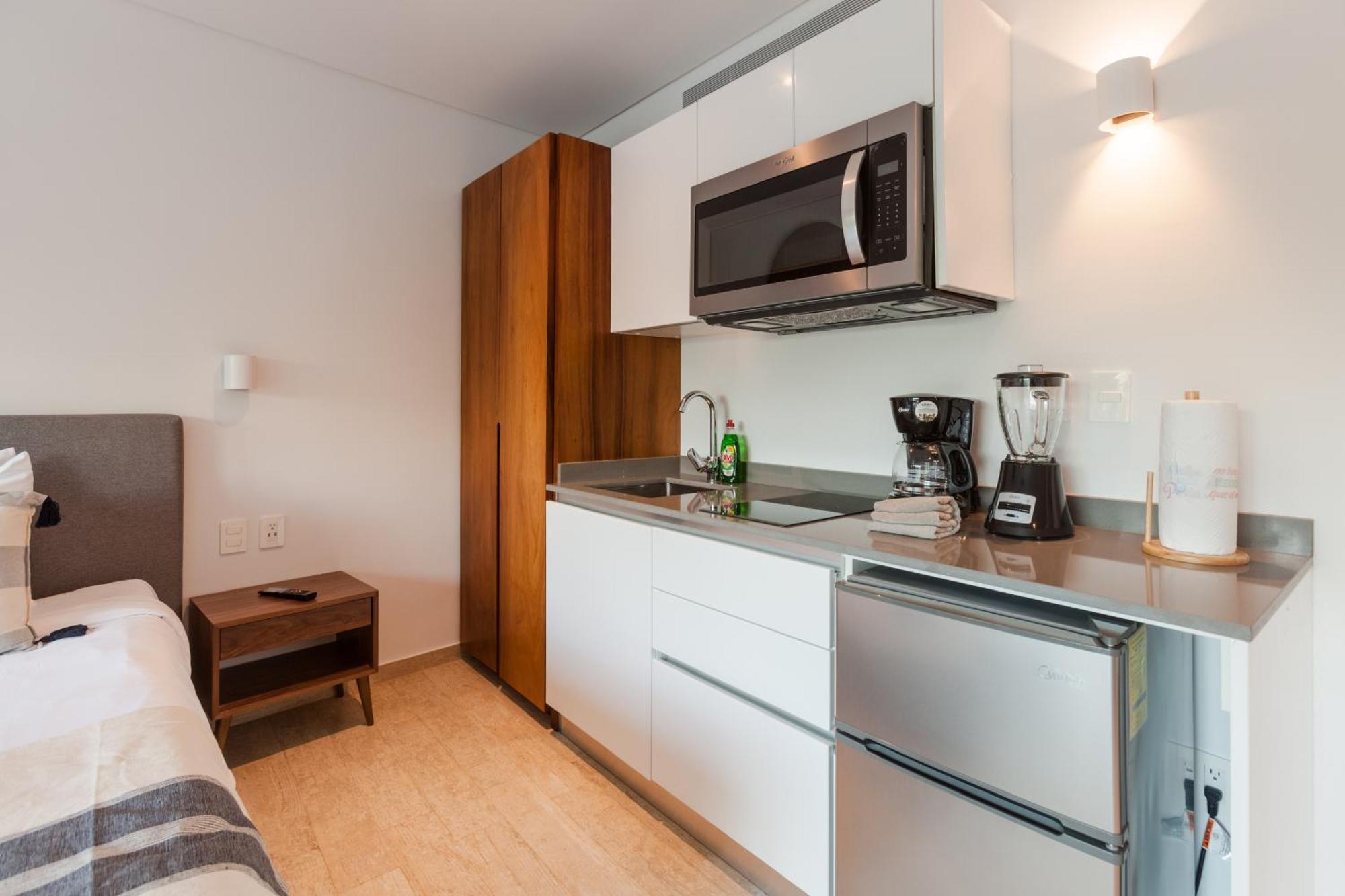 Your place in Town with Pool, coworking and gym located at Central Park Lagunas, foto 15