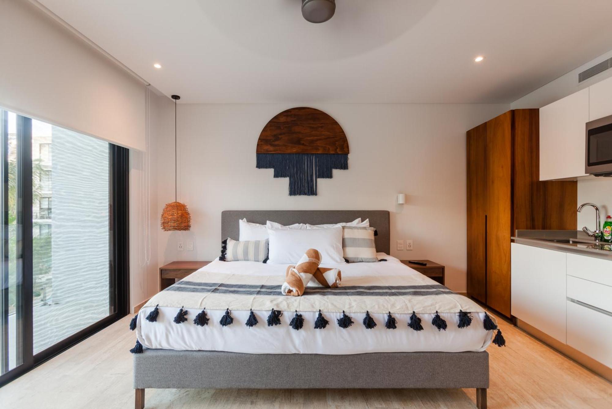 Your place in Town with Pool, coworking and gym located at Central Park Lagunas, imagen 4