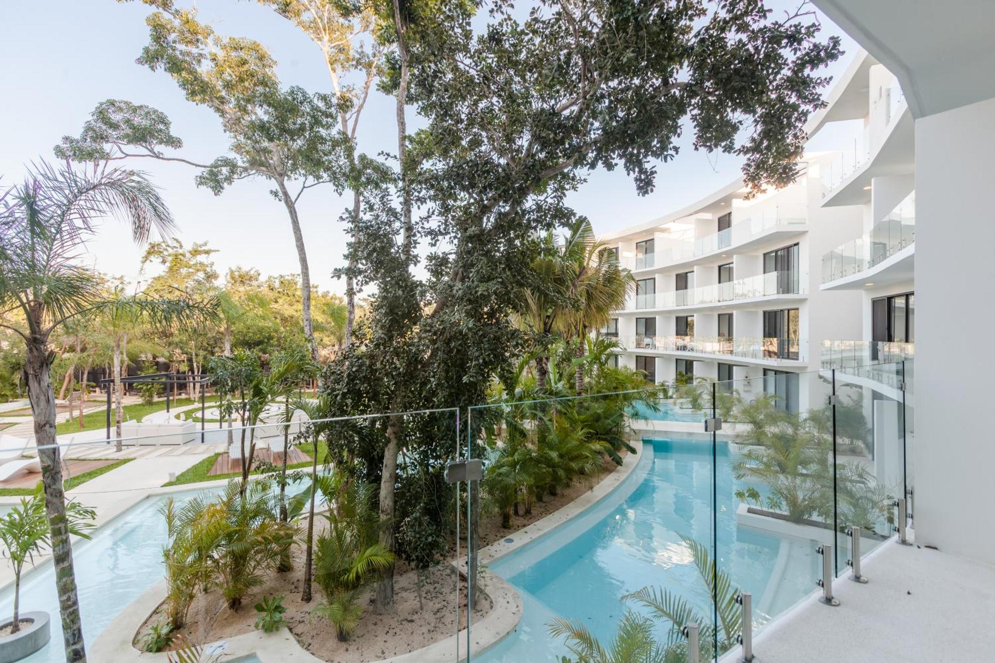 Your place in Town with Pool, coworking and gym located at Central Park Lagunas, foto 12