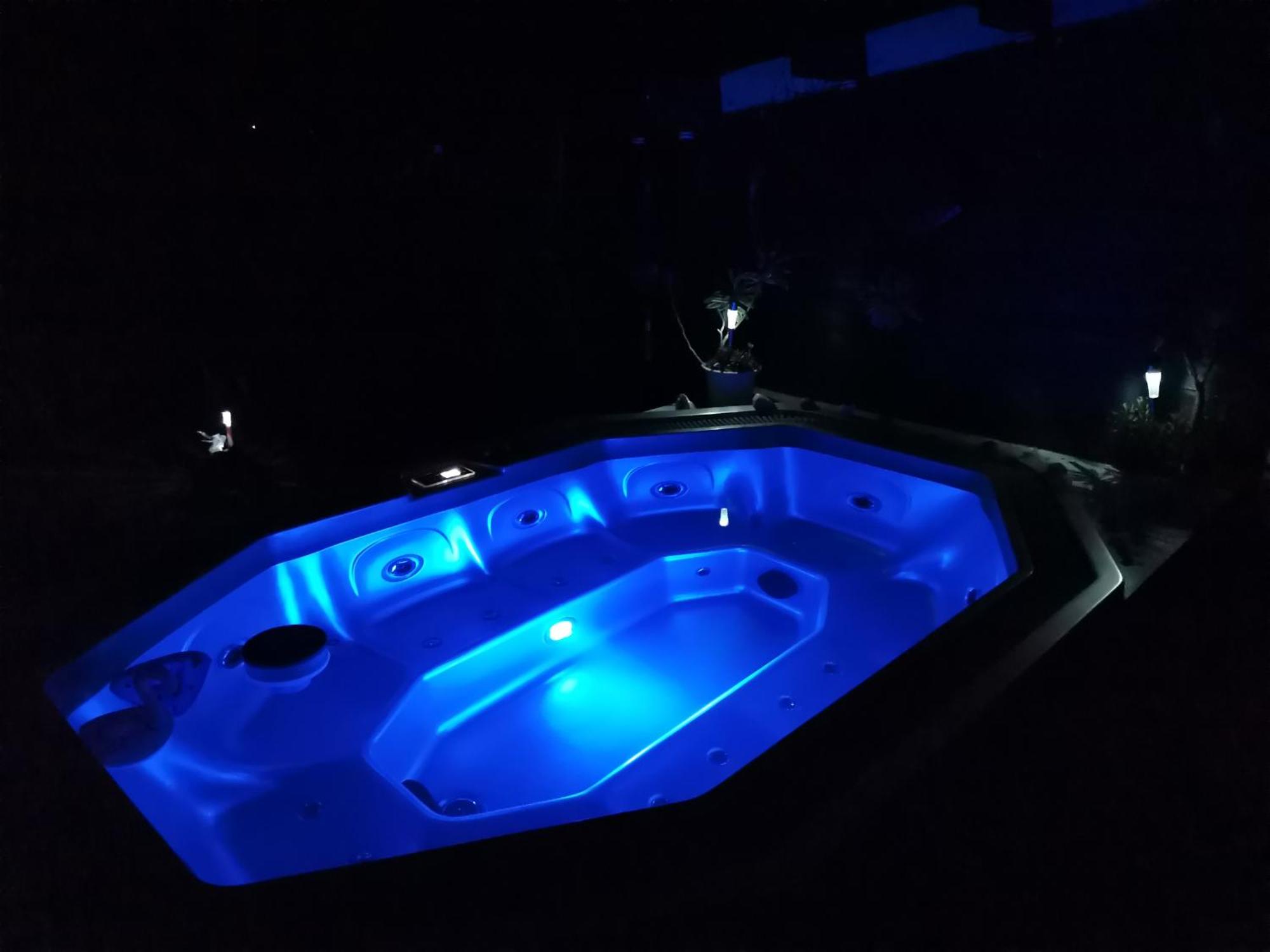 Bungalow La Perle - Jacuzzi - Piscine, imagen 4