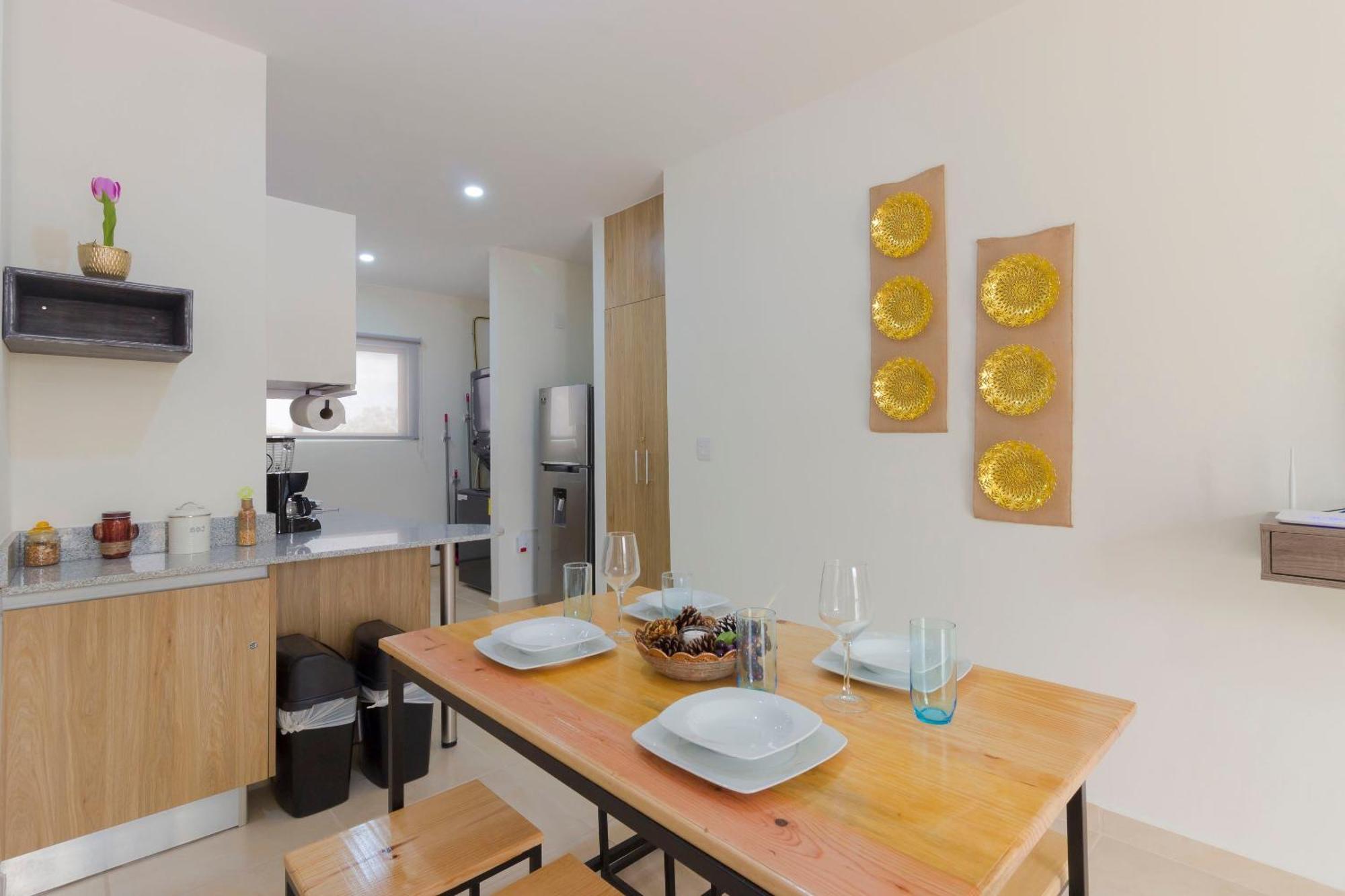 Breezy & Bright Full Apartment, imagen 5
