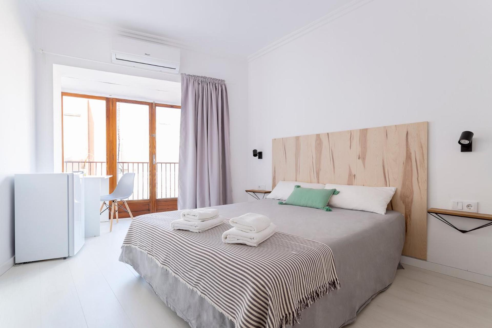 HB ROOMS - Casa M&J Guest House
