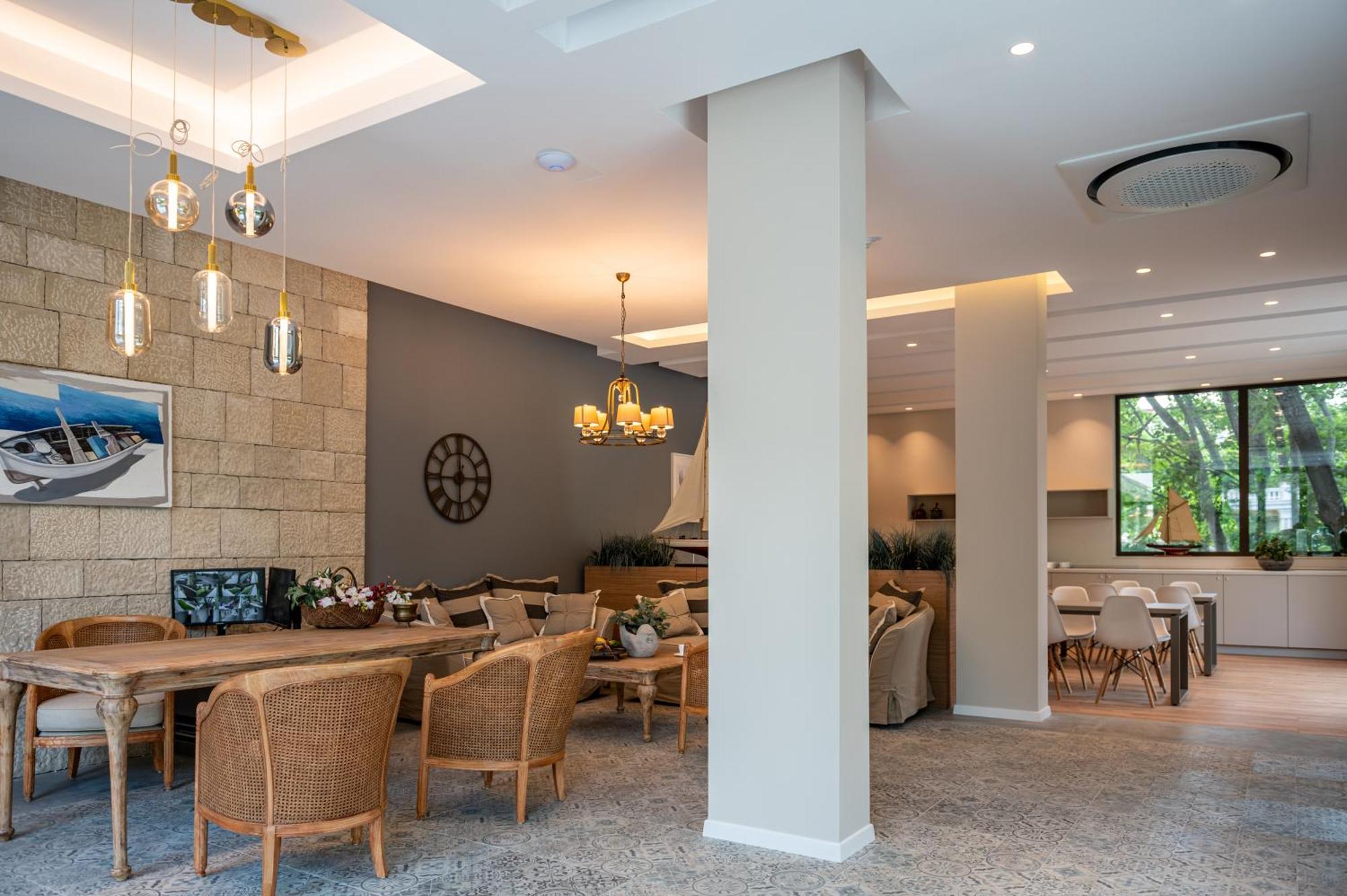 Romance Hotel and Family Suites — photo 5