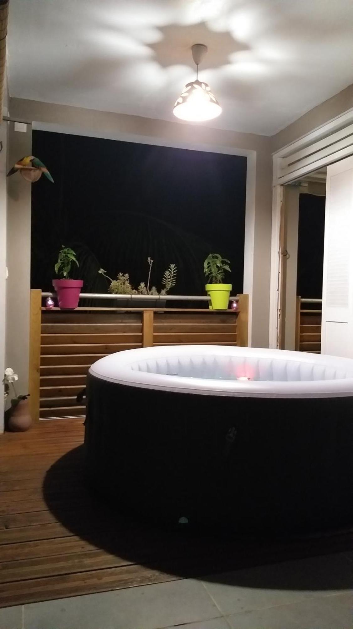 Charmant F2 classé, belle vue mer, spa, piscine, foto 15