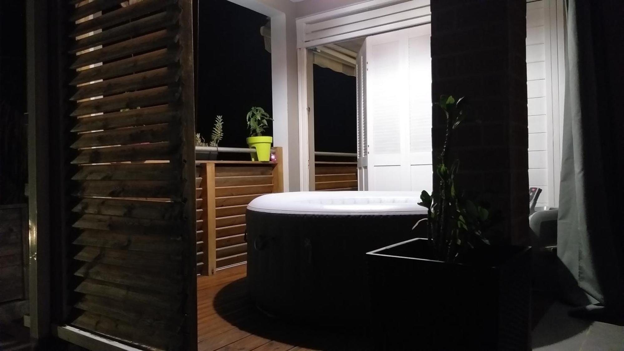 Charmant F2 classé, belle vue mer, spa, piscine, imagen 3