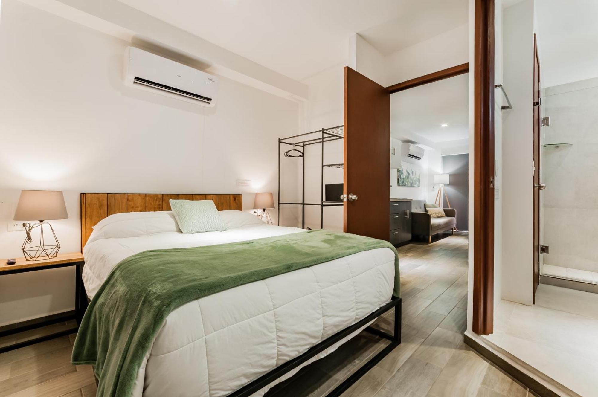 HotelZone L17 Beach Access, imagen 4