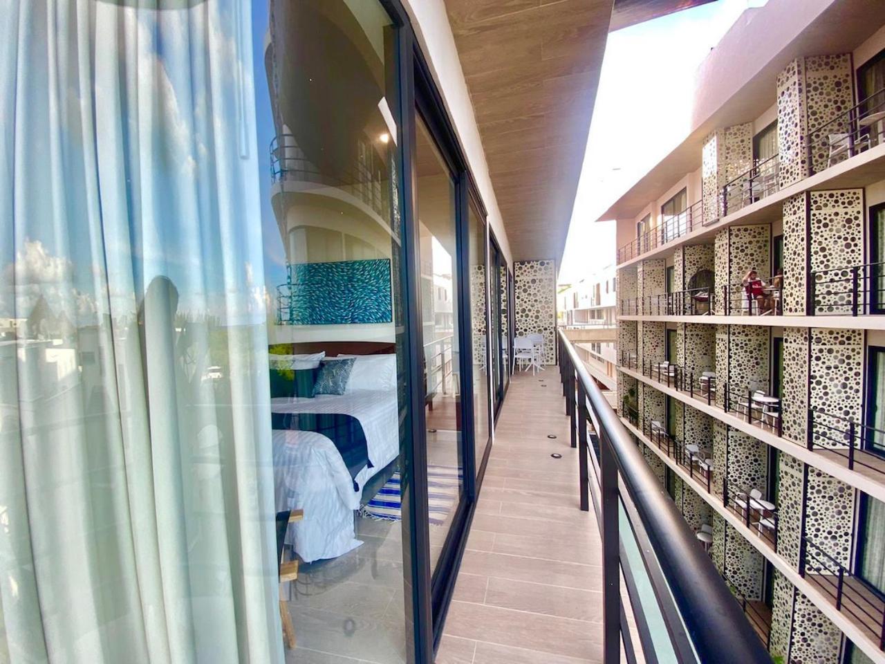 The Boat Condo by Andiani Travel, foto 13