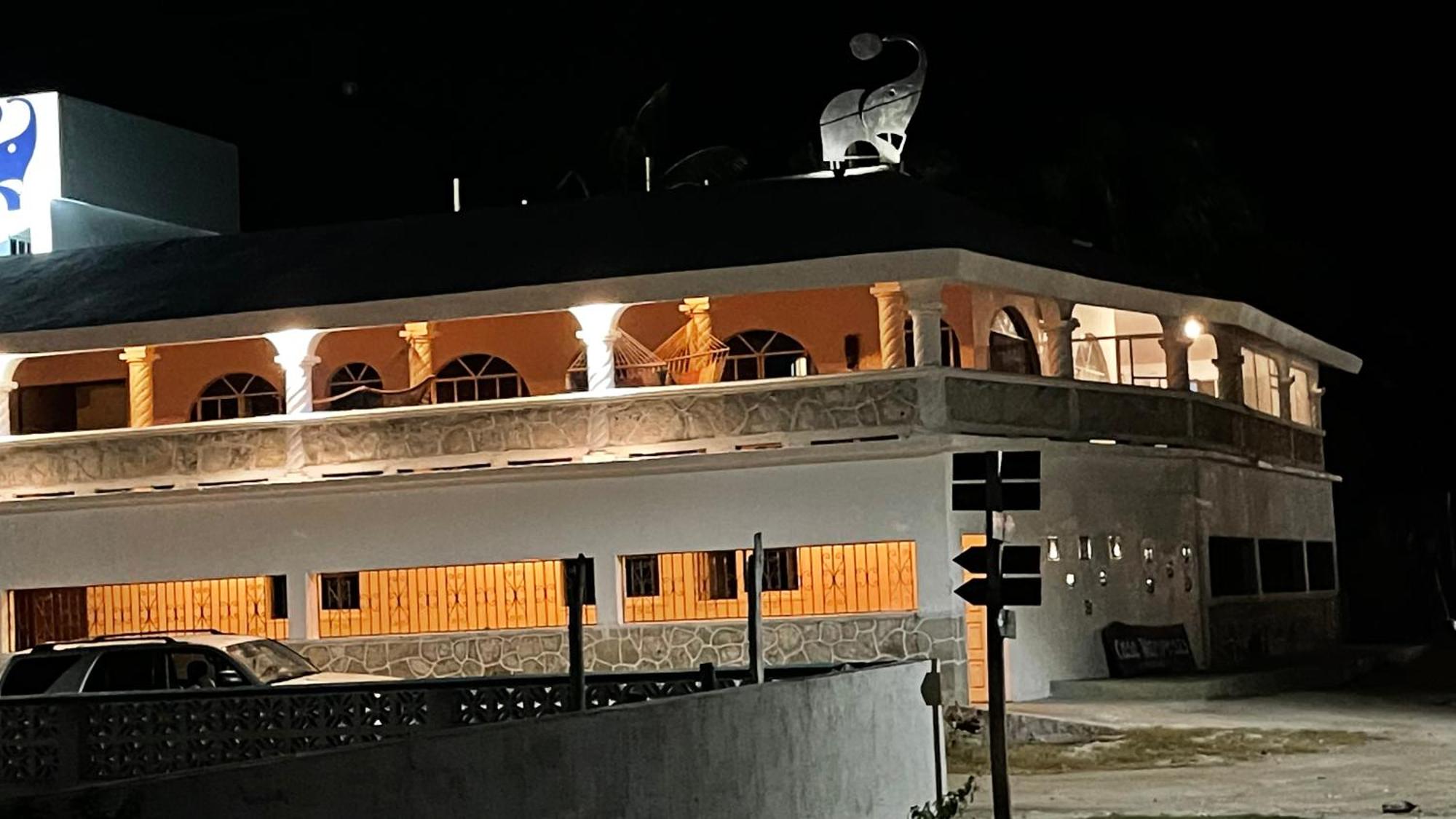 Casa Gajah Hotel Cuyo, foto 11