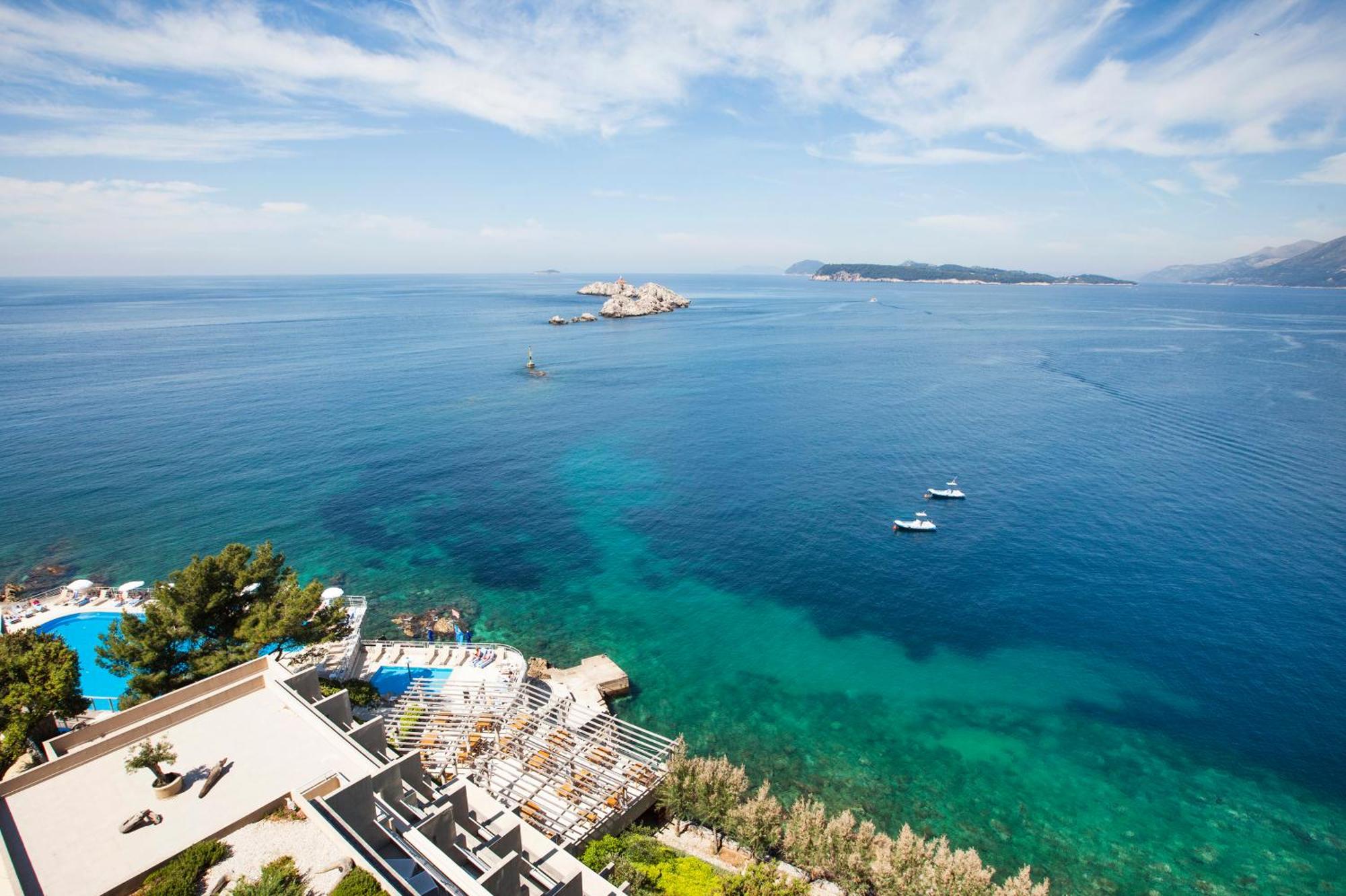 4. Dubrovnik Palace
