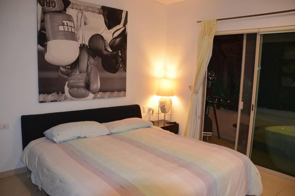 Beautiful condo with pool, foto 12