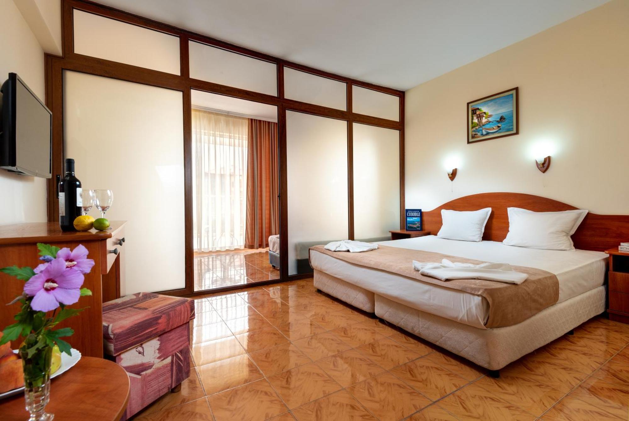 Hotel Sunny — photo 2