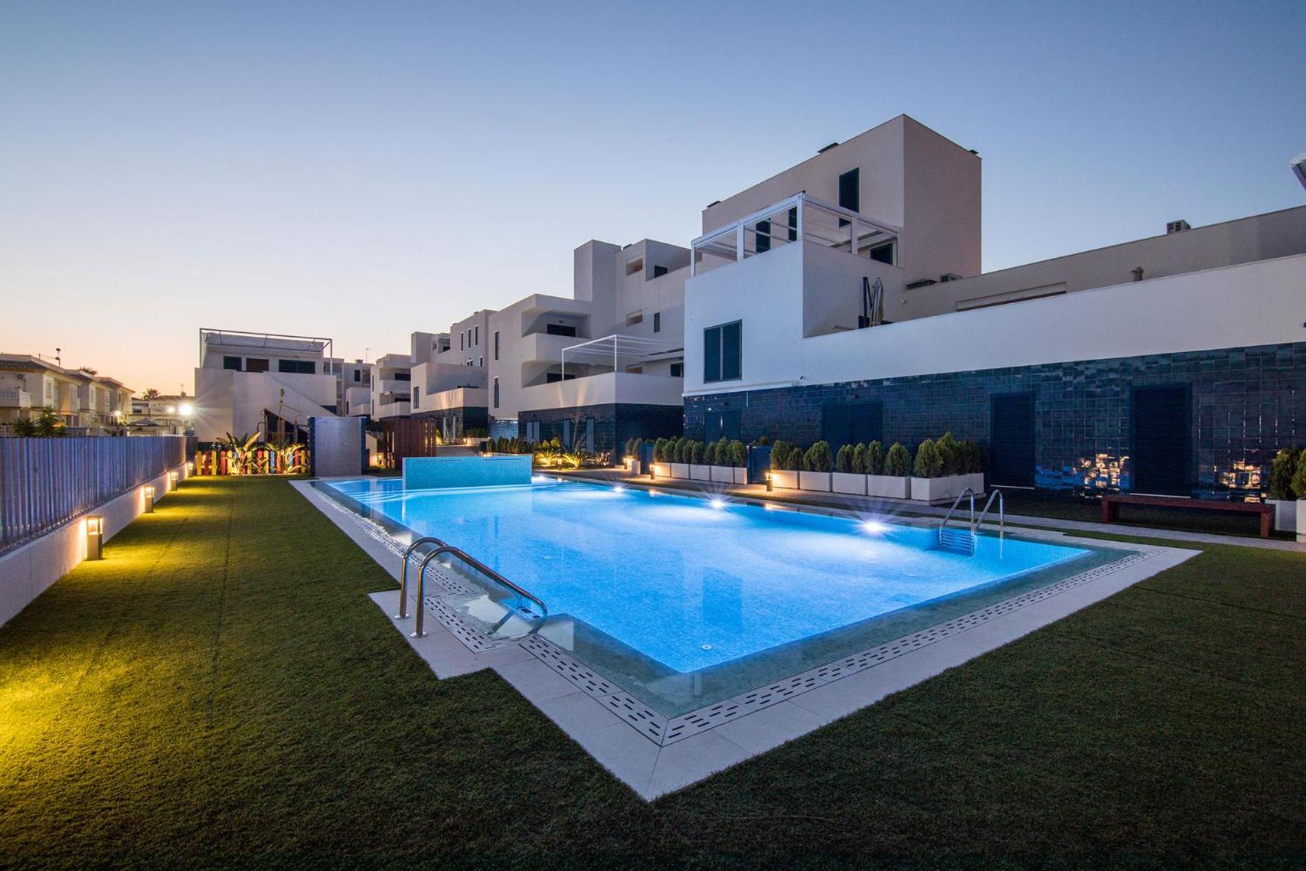 Ground flor apartament in Turquesa del Mar, Playa Flamenca