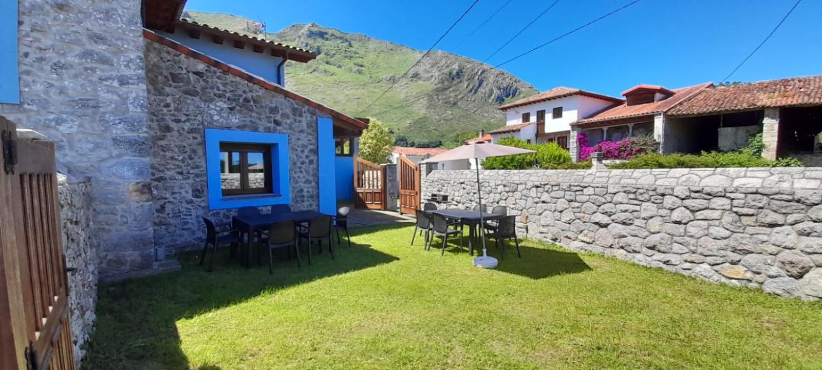 Gestiona2R - Casa El Refugio para 12 con finca en Llanes