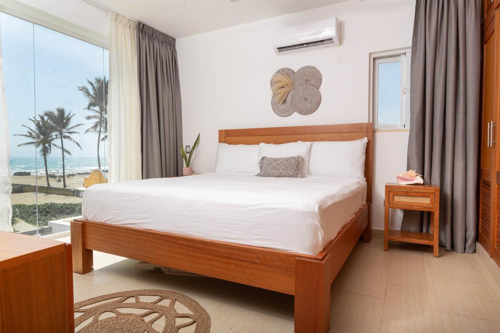 Amazing Ocean Front - 2 bedroom Apartment (117 sq meters), imagen 2