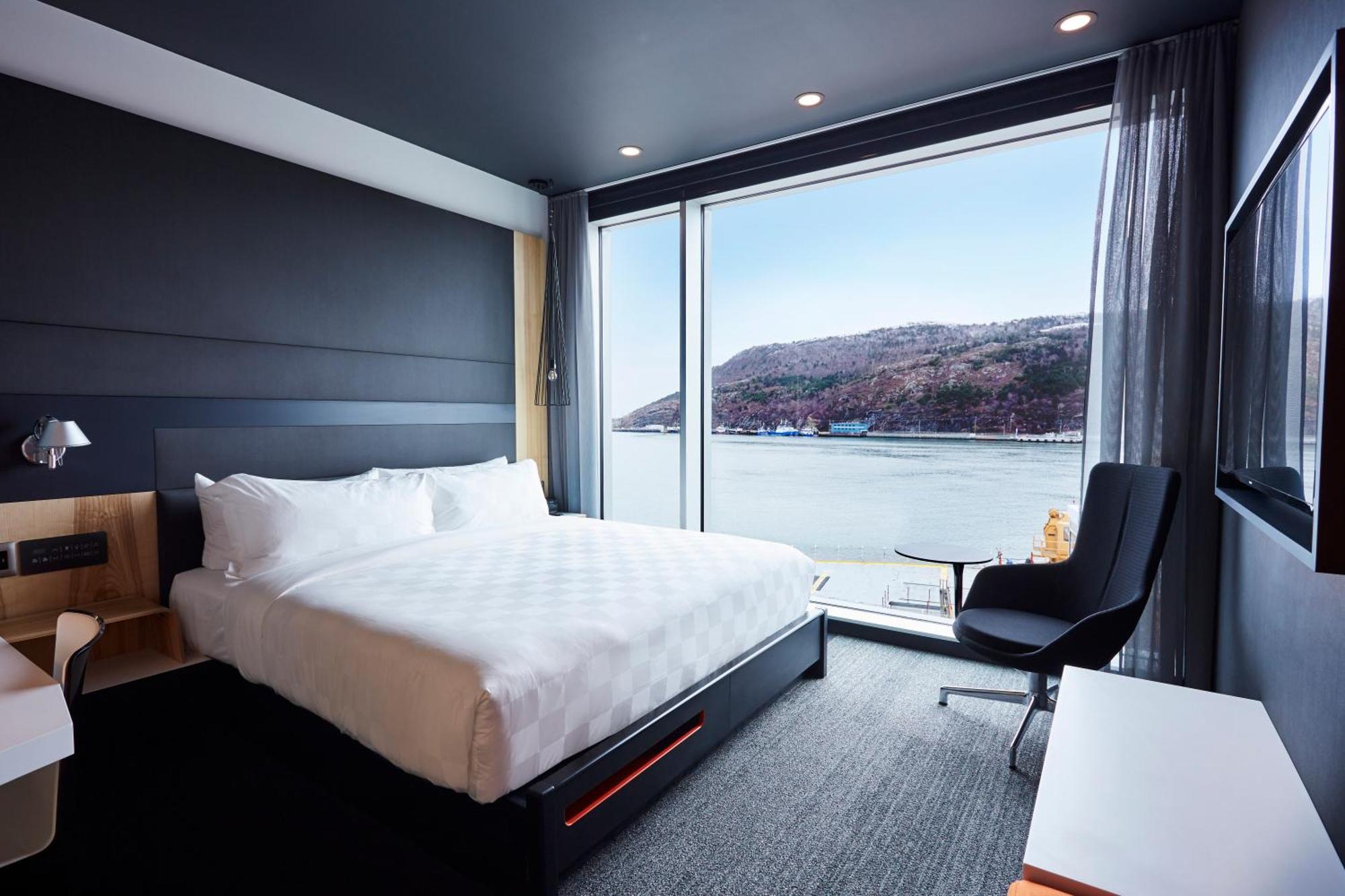 Alt Hotel St. John's