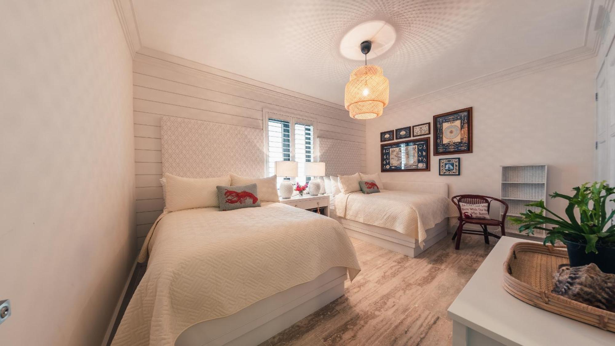 Special Price Deluxe 2BR at El Portillo, foto 15
