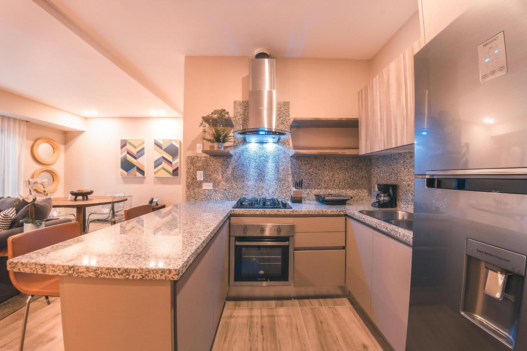 Fully Serviced Apartment at Regatta Living - 2C, foto 12