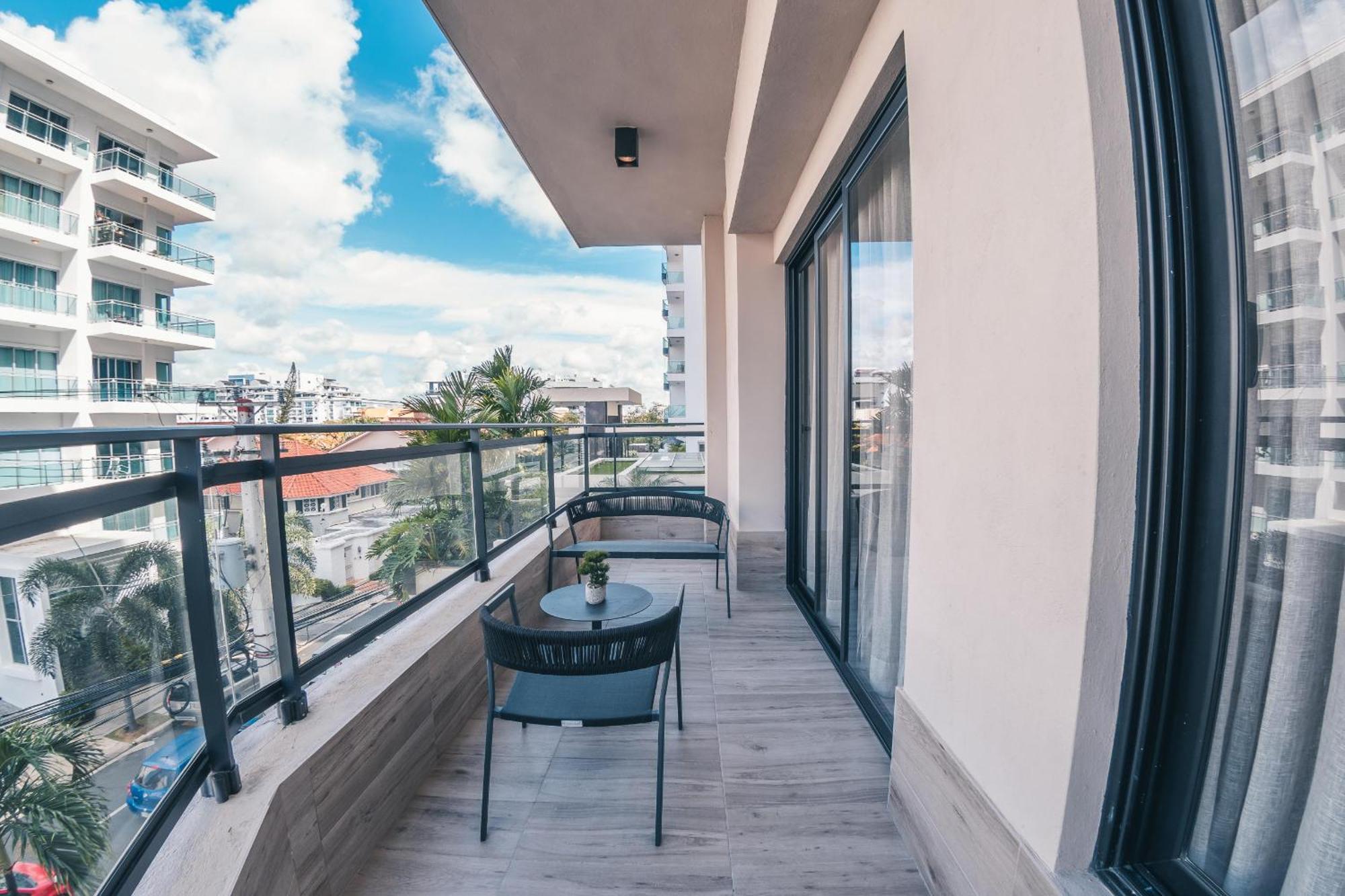 Fully Serviced Apartment at Regatta Living - 3B, foto 14