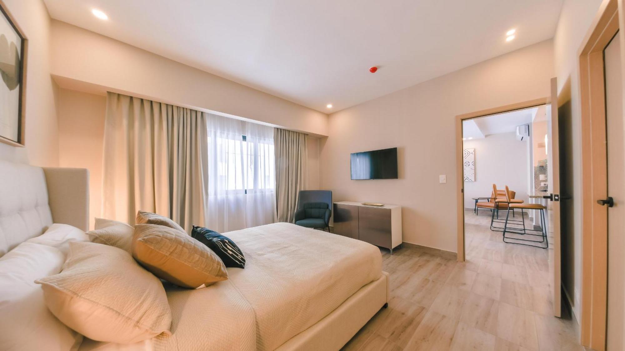 Fully Serviced Apartment at Regatta Living II - 304, foto 12