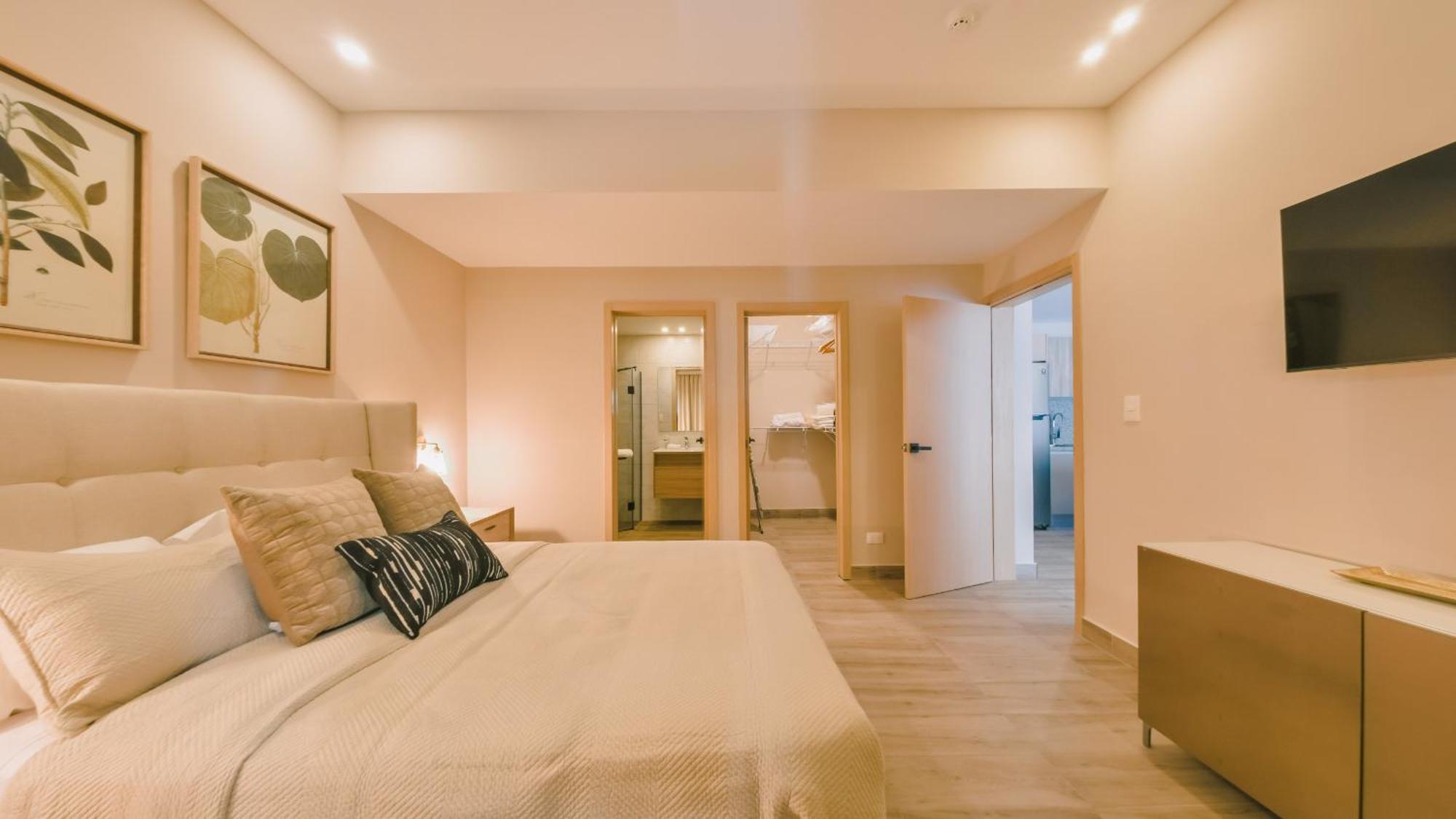 Fully Serviced Apartment at Regatta Living II - 703, foto 8