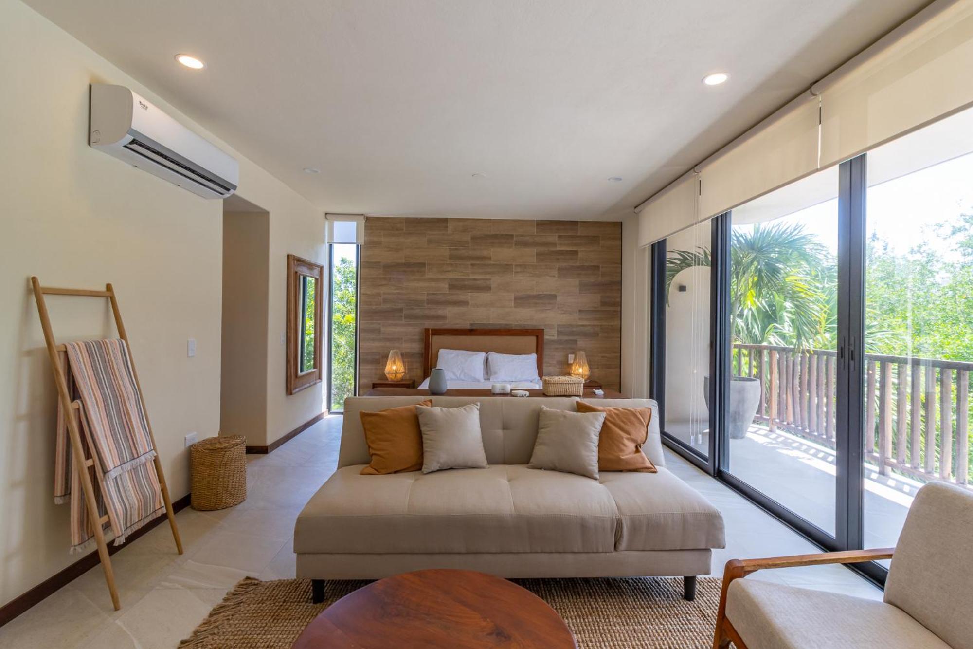 Beautiful Loft Steps From The Beach in Punta Cocos - D101, foto 14