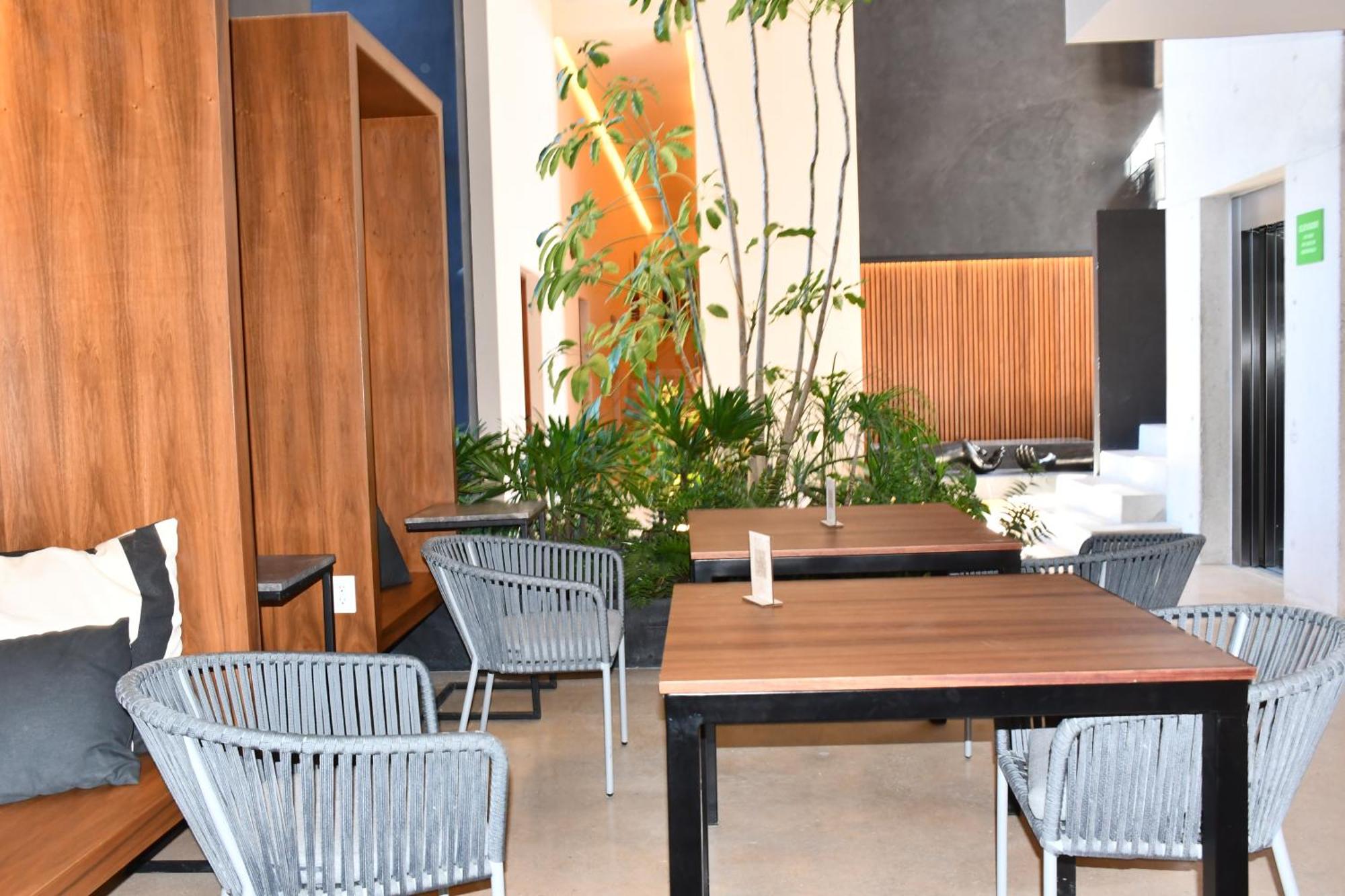 Ceren Luxury Apartments at Fifth Avenue by Spot Rentals, foto 15